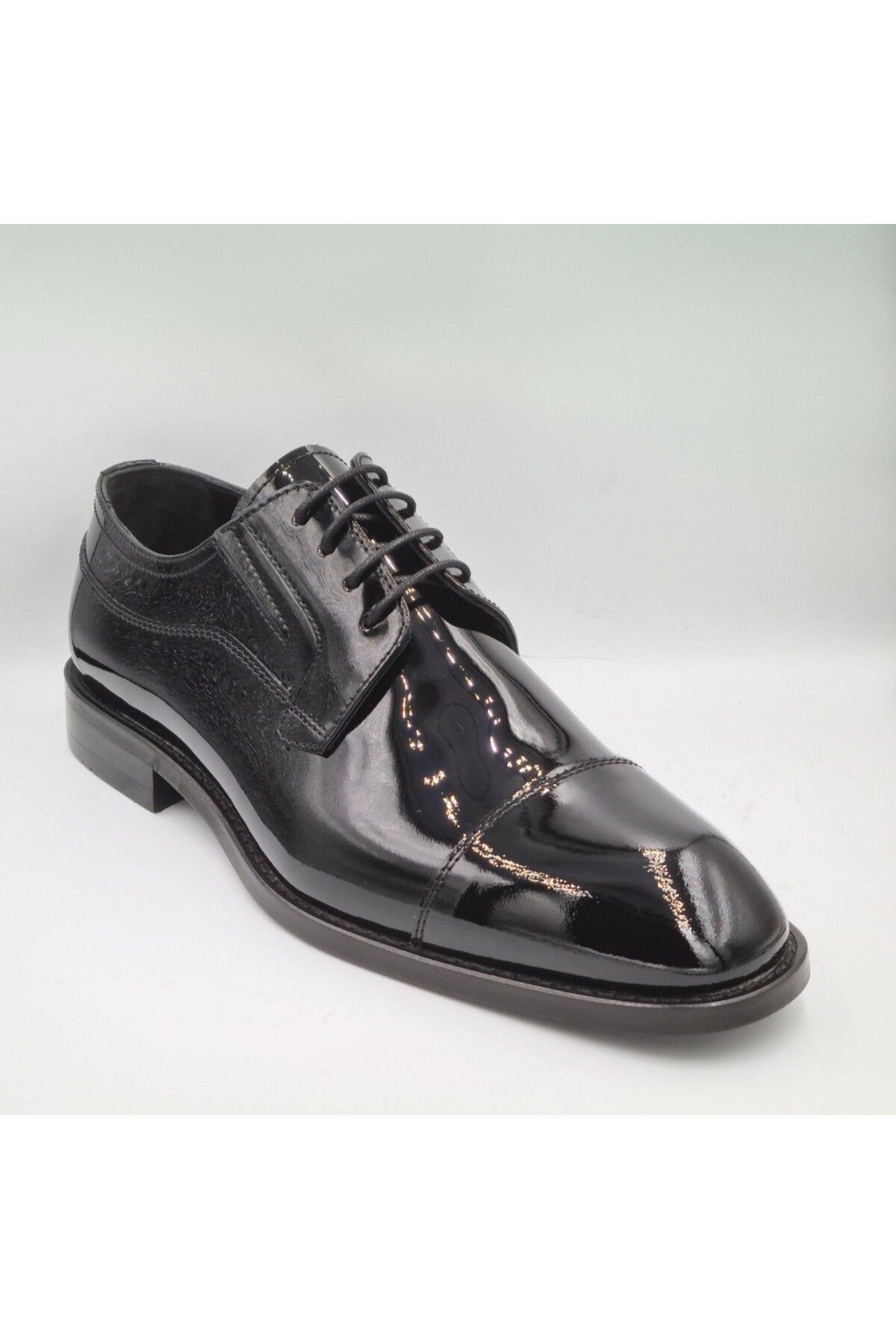 Libero 5186 Siyah Rugan Hakiki Deri Mıcrolıght Taban Erkek Günlük Klasik Ayakkabı