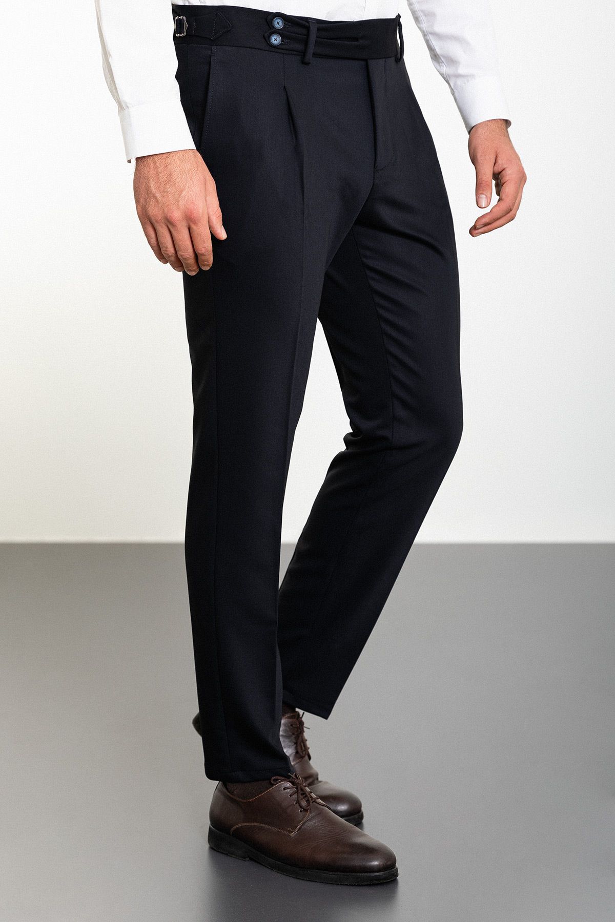 Mcr Düz Lacivert Super Slim Fit Pileli Kemer Detaylı Tokalı Erkek Pantolon