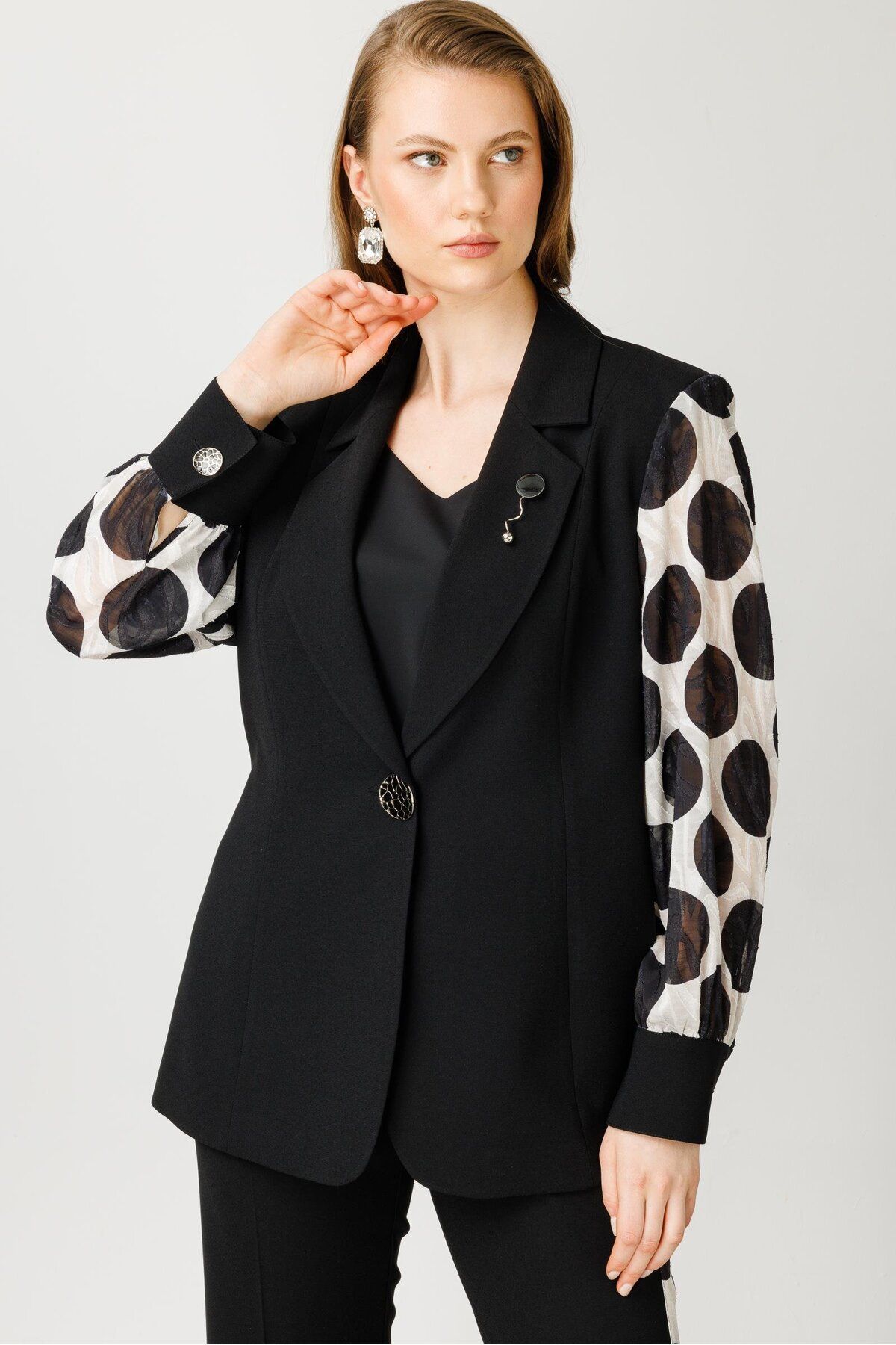 Moda İlgi Modailgi  Kolları Puantiye Desenli Tek Düğme Ceket Siyah