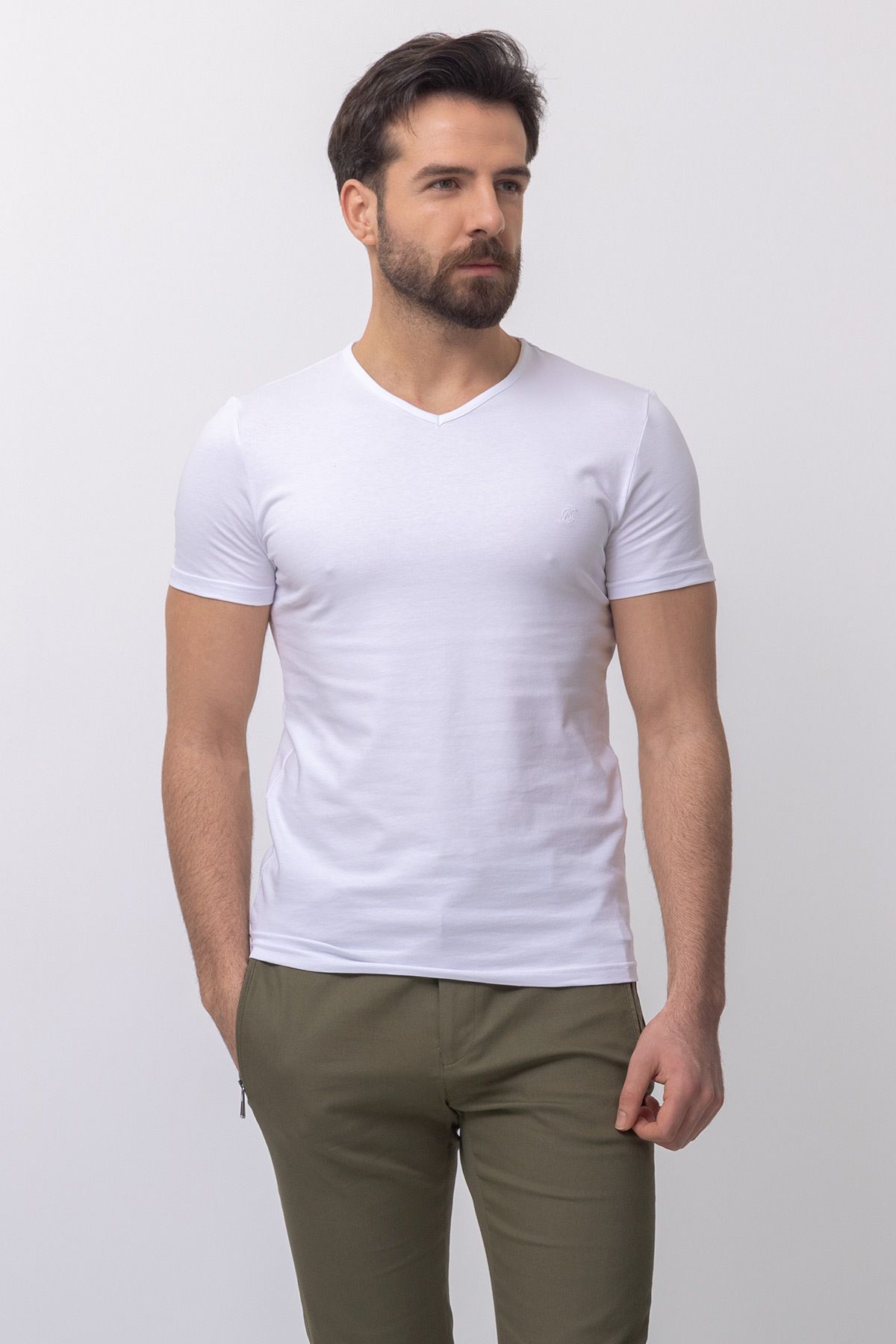 Mcr Düz Beyaz Renk Super Slim Fit V Yaka Basic Erkek T-shirt