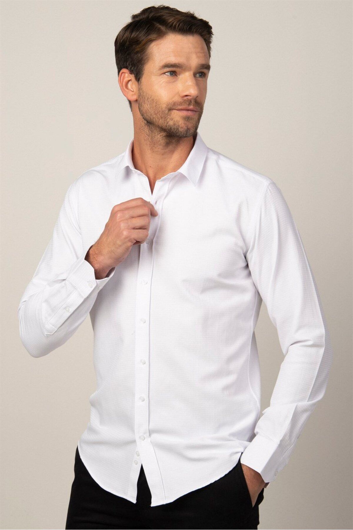 Tudors Modern Slim Fit Uzun Kollu Pamuklu Kolay Ütü Armürlü Erkek Beyaz Gömlek