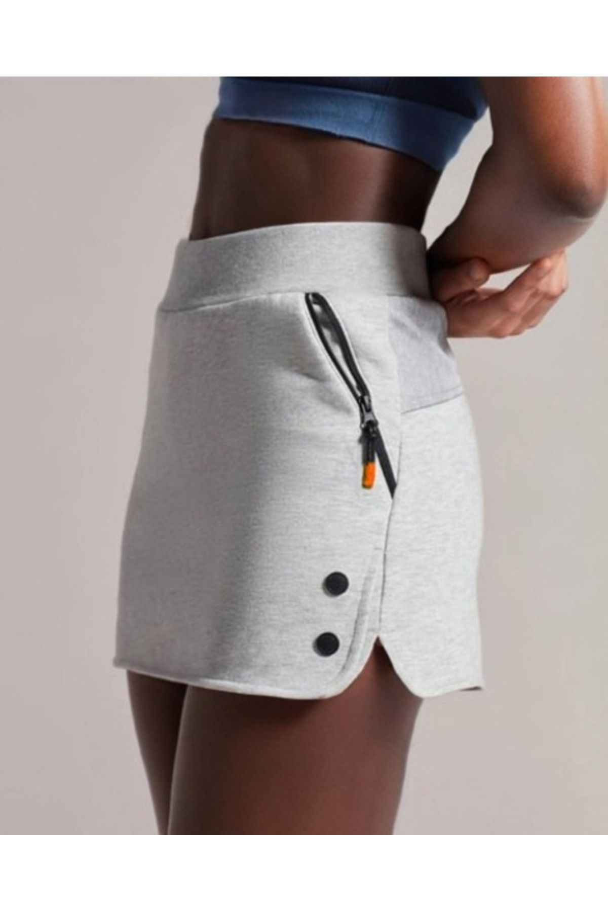 Nita Giyim Kadın Gri Yüksek Bel Çift Cepli Çıtçıt Detaylı Kısa Mini Örme Spor Günlük Şort Etek Tenis Eteği