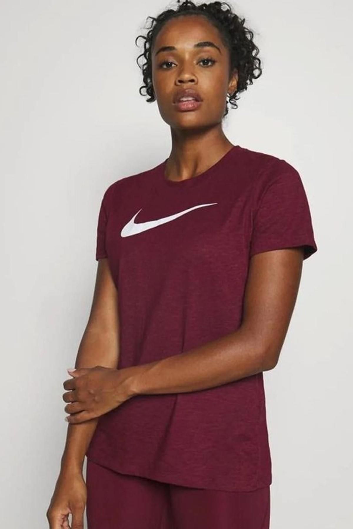 Nike Sportswear Dri Fit Essential Kadın Tişört Bordo