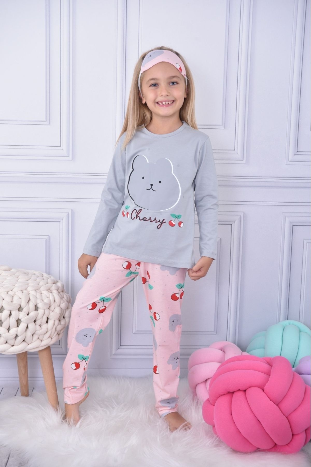 Cansın Mini Gri Kirazlı Yazı Baskılı Kız Çocuk Göz Bantlı Pijama Takımı 17029
