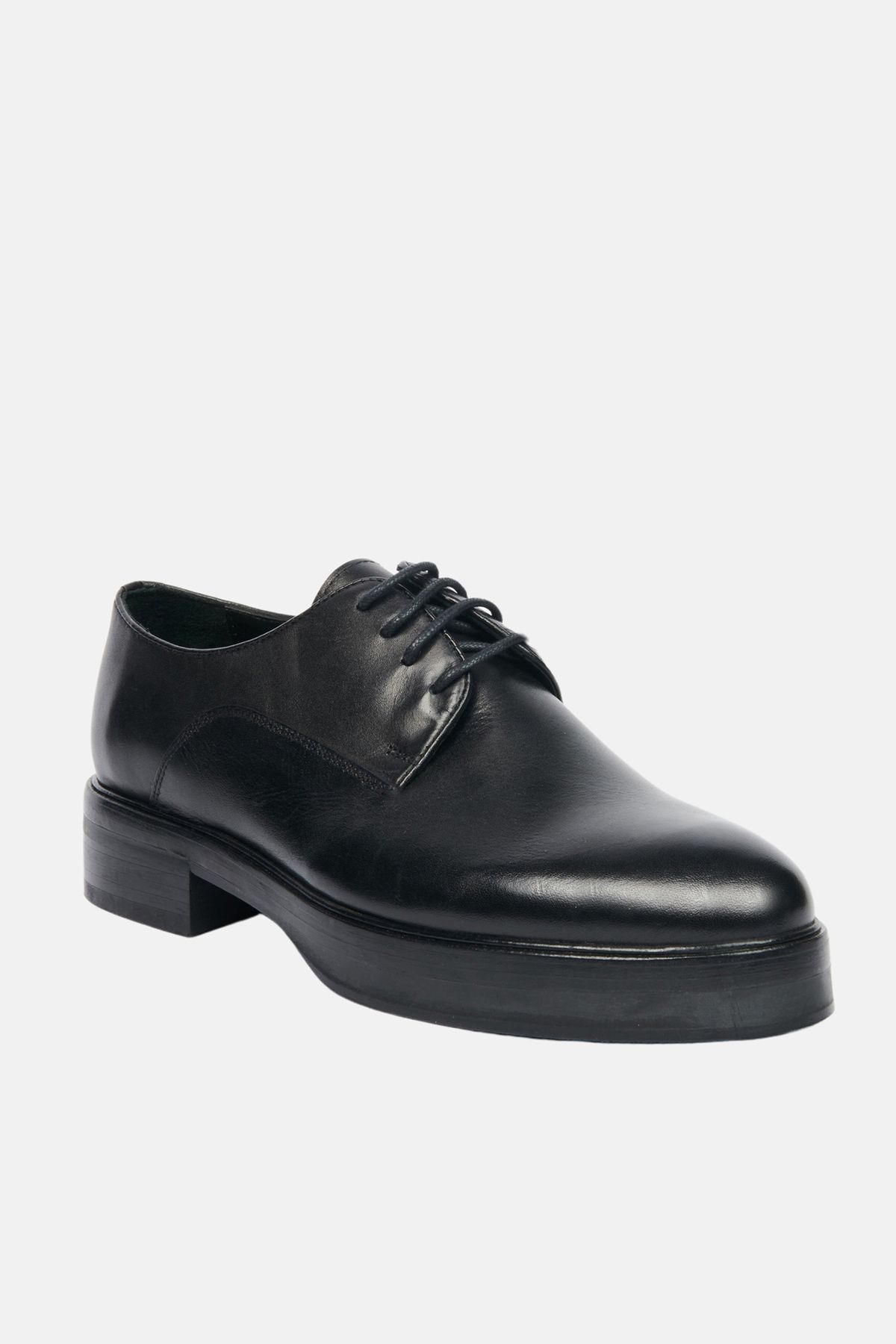 Avva Erkek Siyah %100 Deri Bağcıklı Kösele Klasik Ayakkabı A32Y8027