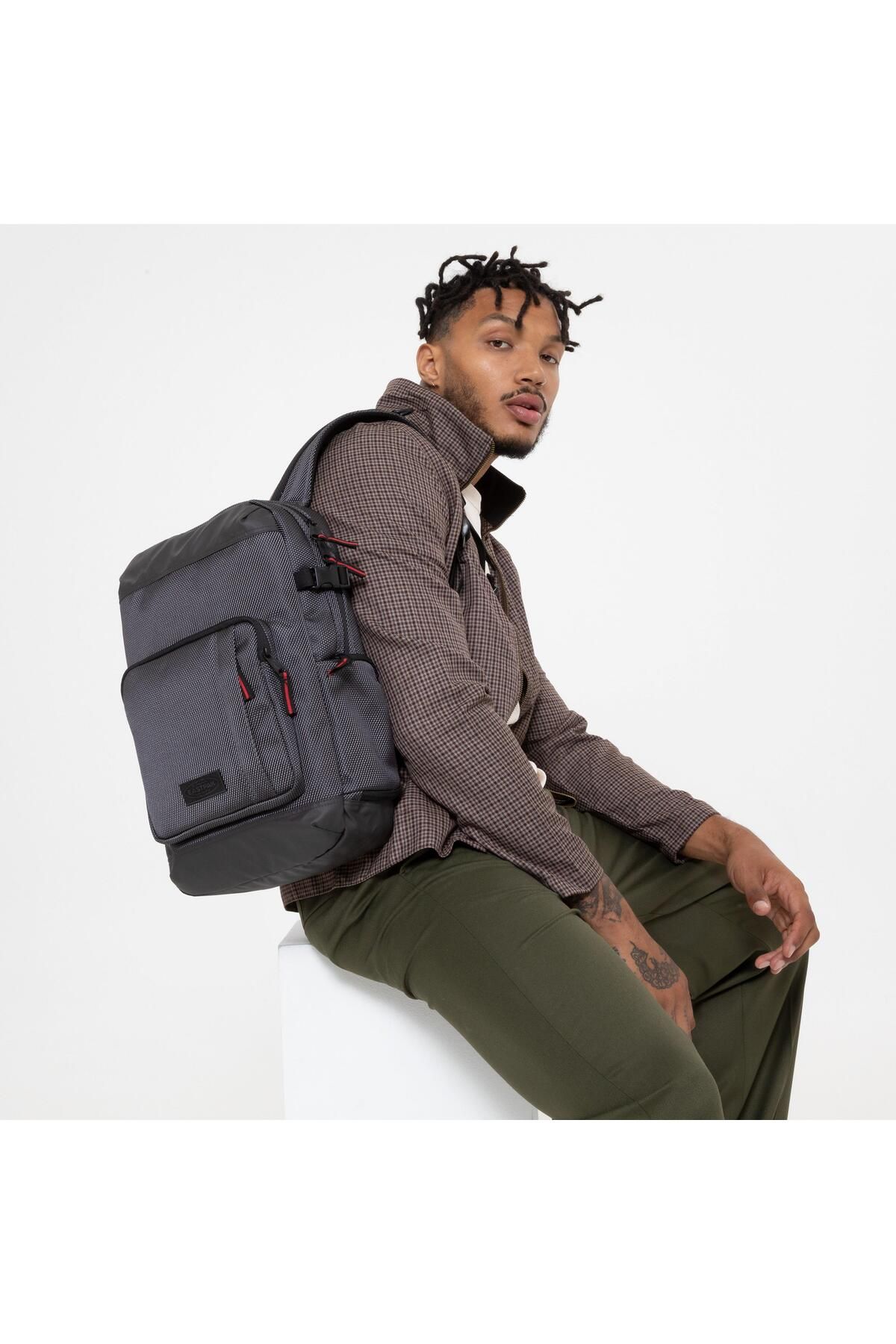 Eastpak Tecum S Cnnct Accent Grey Notebook Laptop Sırt Çantası Ek0a5baaı97