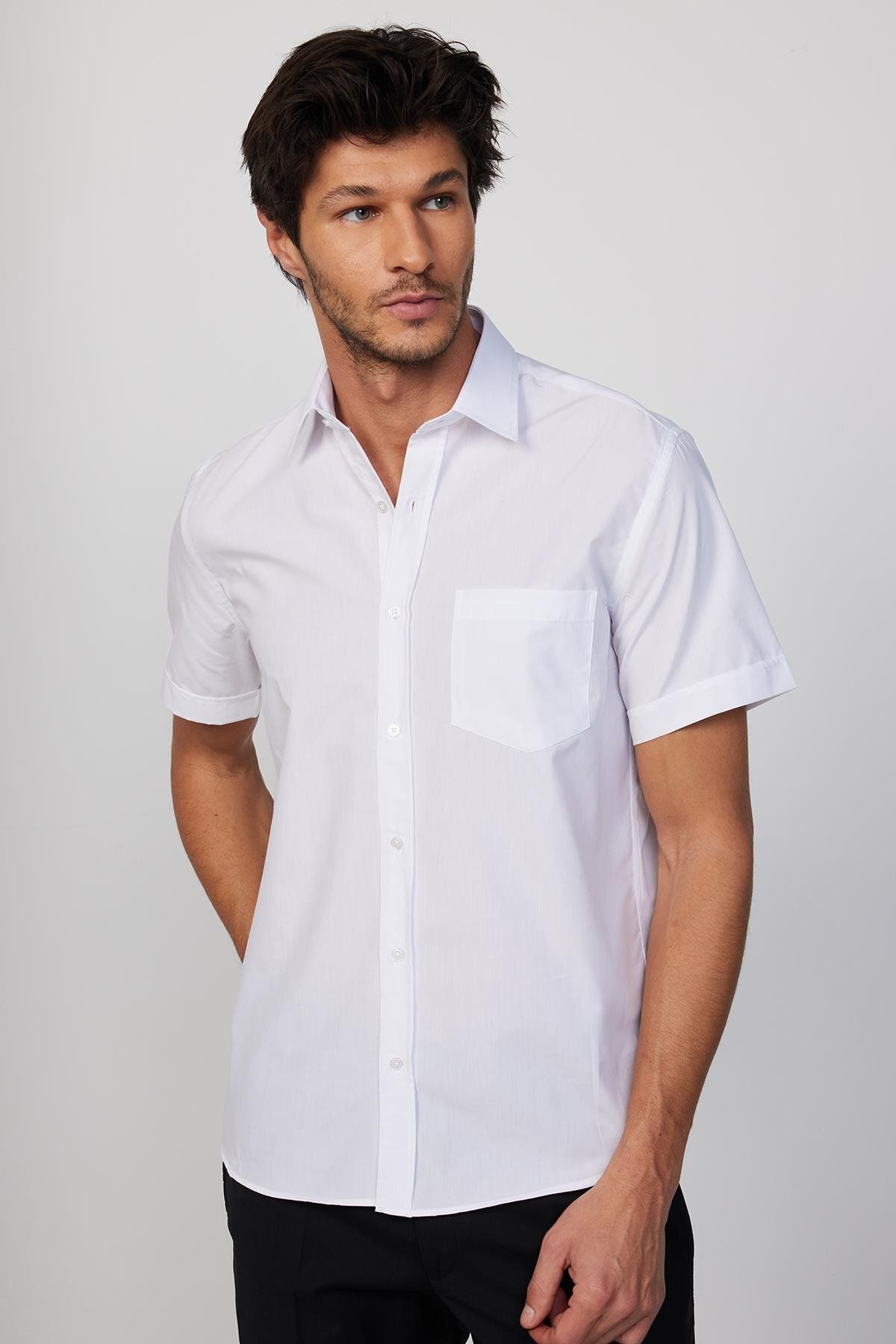 Tudors Klasik Fit Kısa Kollu Düz Kravatlık Kolay Ütü Erkek Beyaz Gömlek