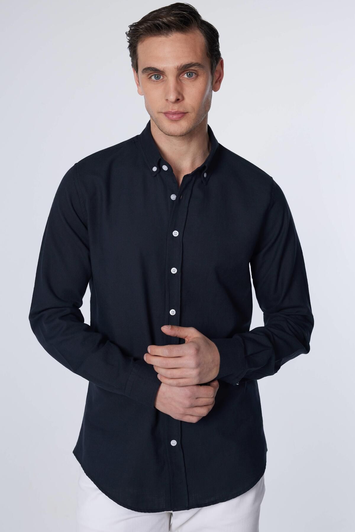 Tudors Slim Fit Uzun Kollu Biyeli Yaka Düğmeli Keten Erkek Siyah Gömlek