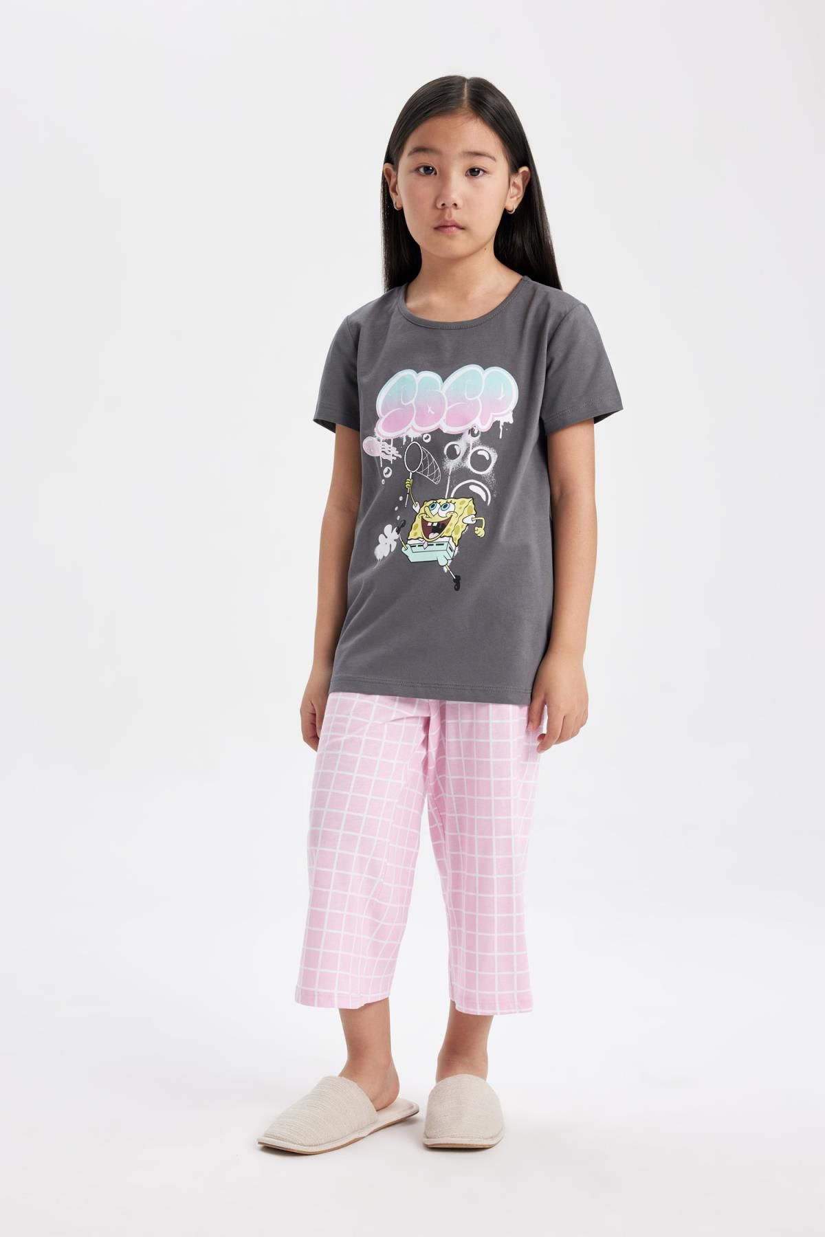 Defacto Kız Çocuk SpongeBob Kısa Kollu Pijama Takımı C2957A824SM