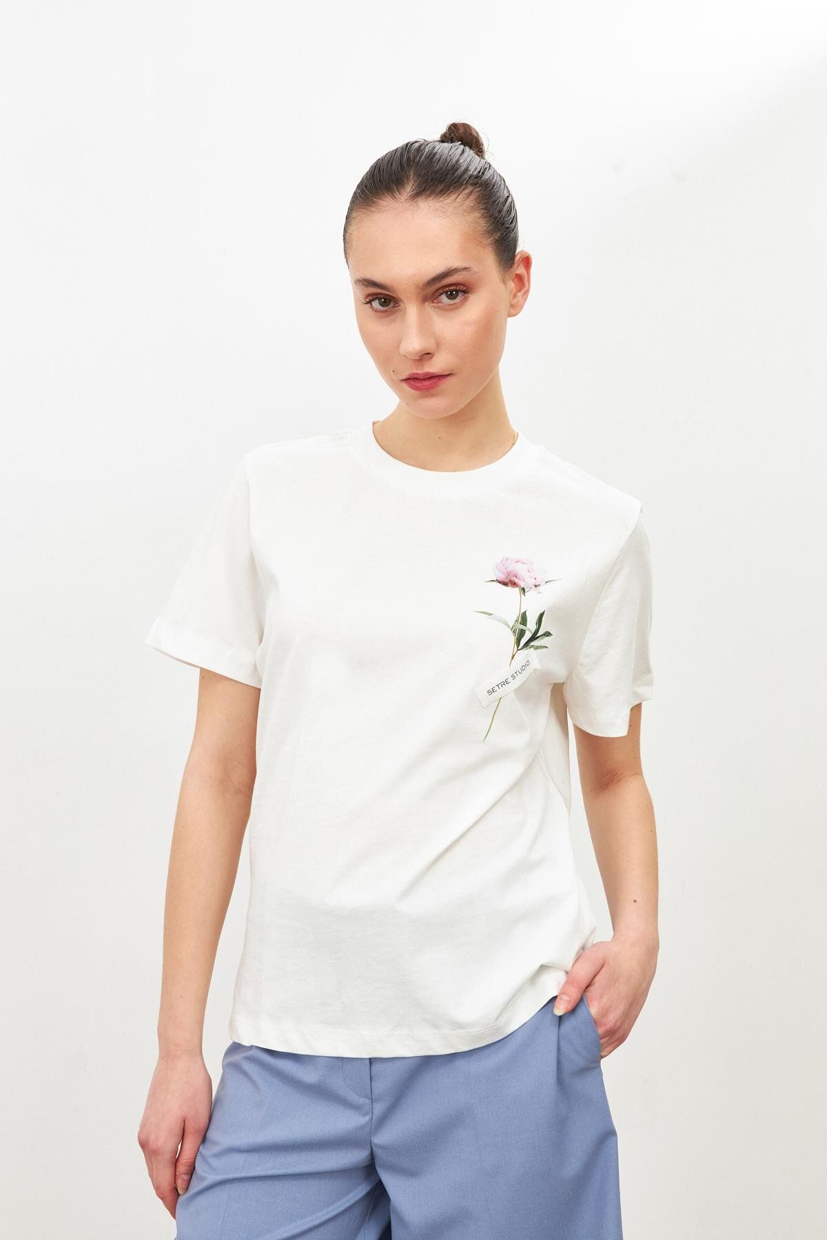 Setre Ekru Çiçek Detaylı Setre Bantlı T-Shirt