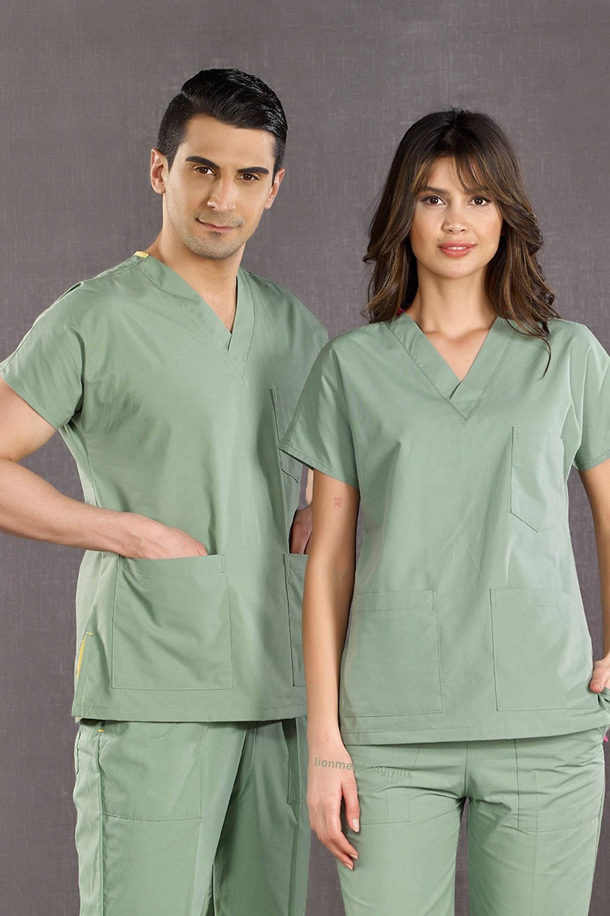 ÇİZGİ MEDİKAL Dr. Greys Modeli Küf Yeşili Doktor&hemşire Forması