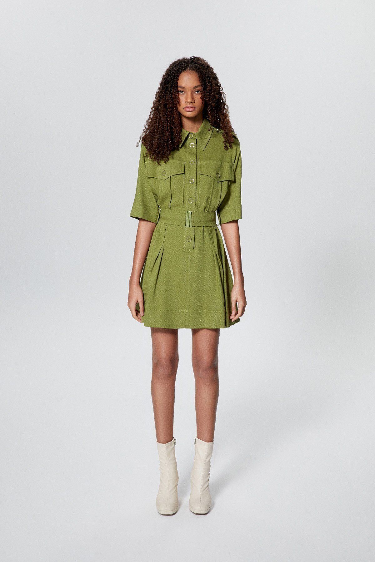 Rue Kemerli Volanlı Yeşil Mini Elbise