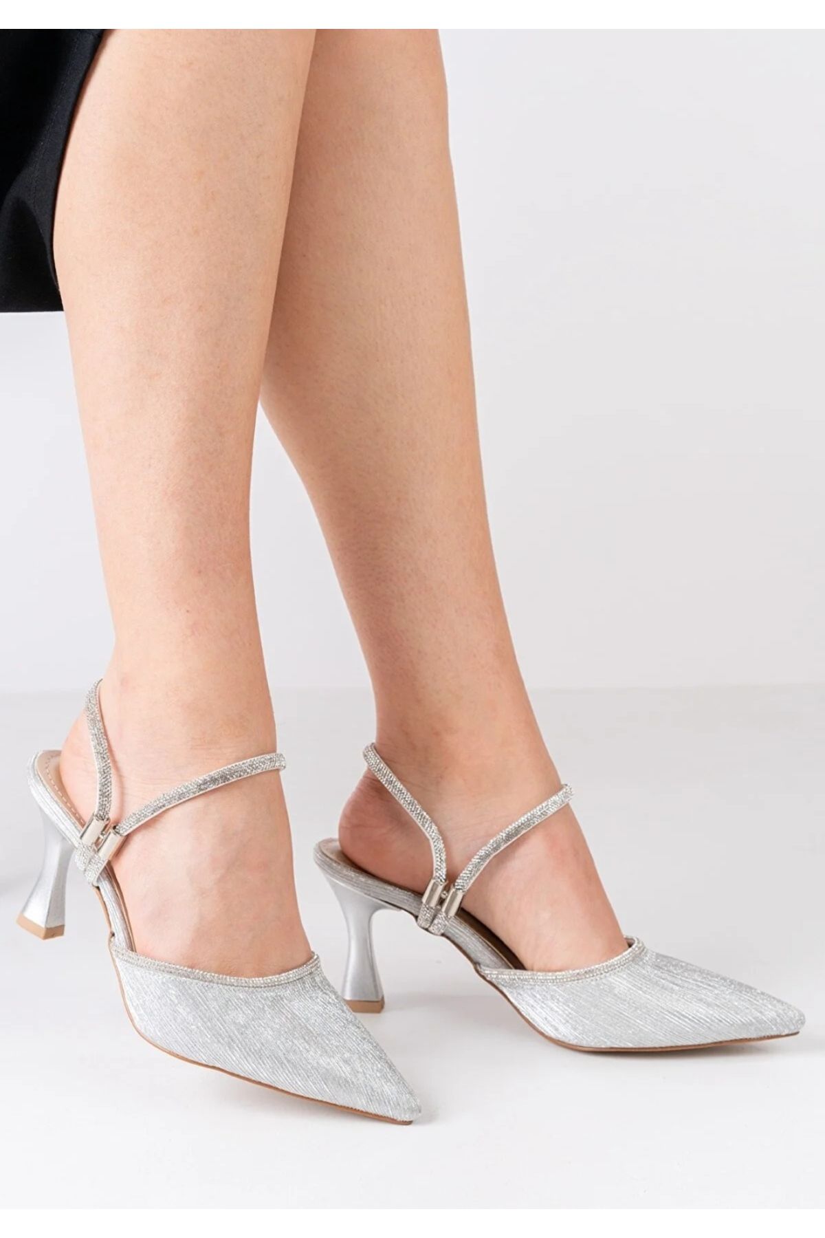 ESDE Kadın Gümüş Taş Detaylı Topuklu Stiletto Abiye Ayakkabı