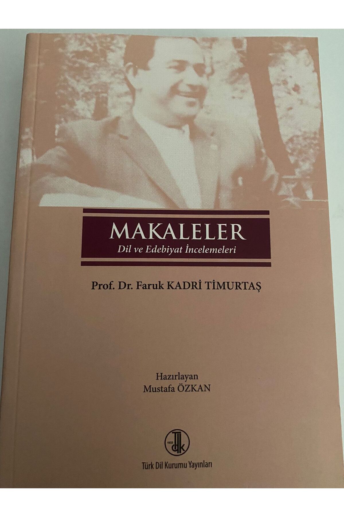 Türk Dil Kurumu Yayınları Makaleler: Dil ve Edebiyat İncelemeleri