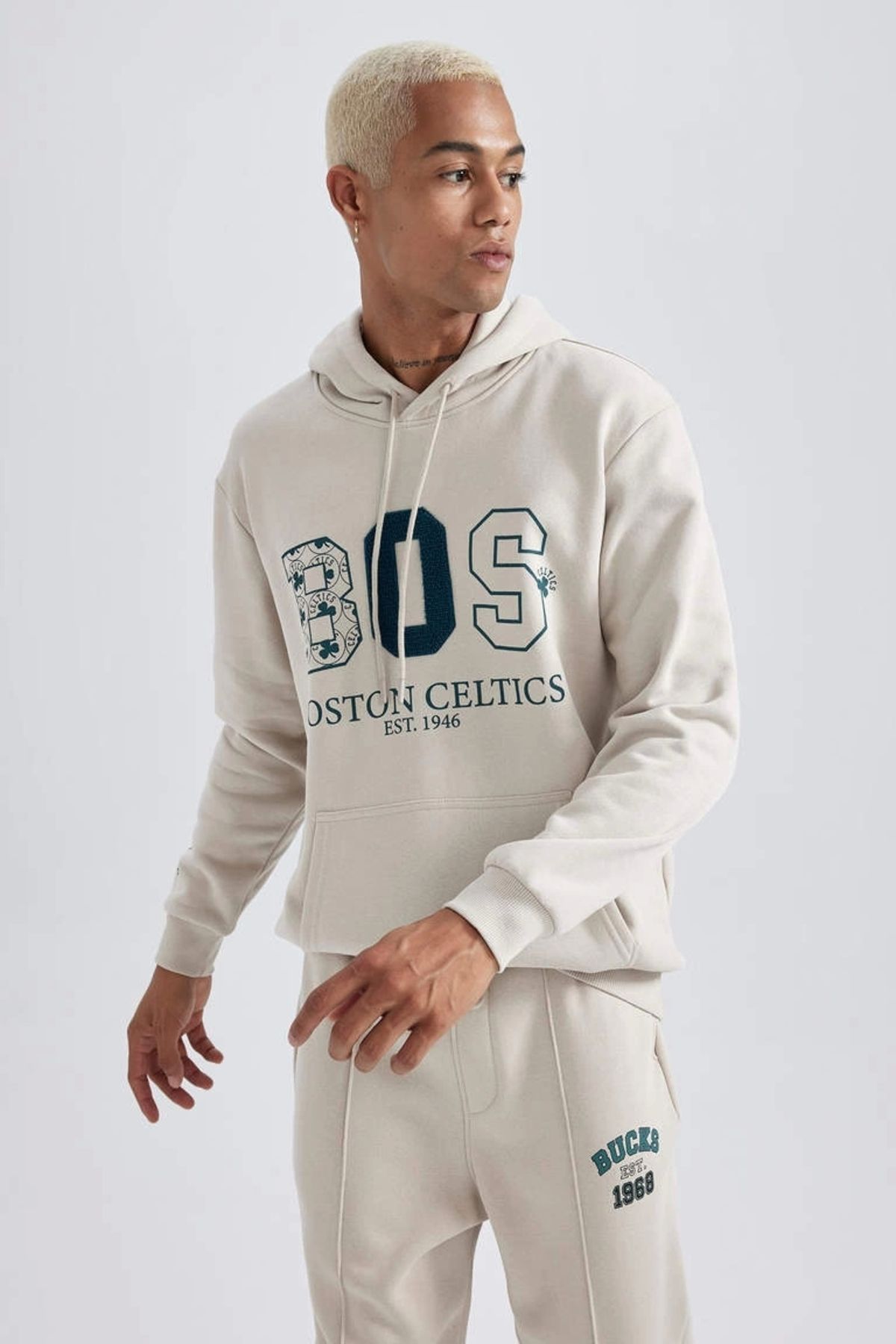 Defacto A9682 Fit Nba Boston Celtics Sweat Shirt