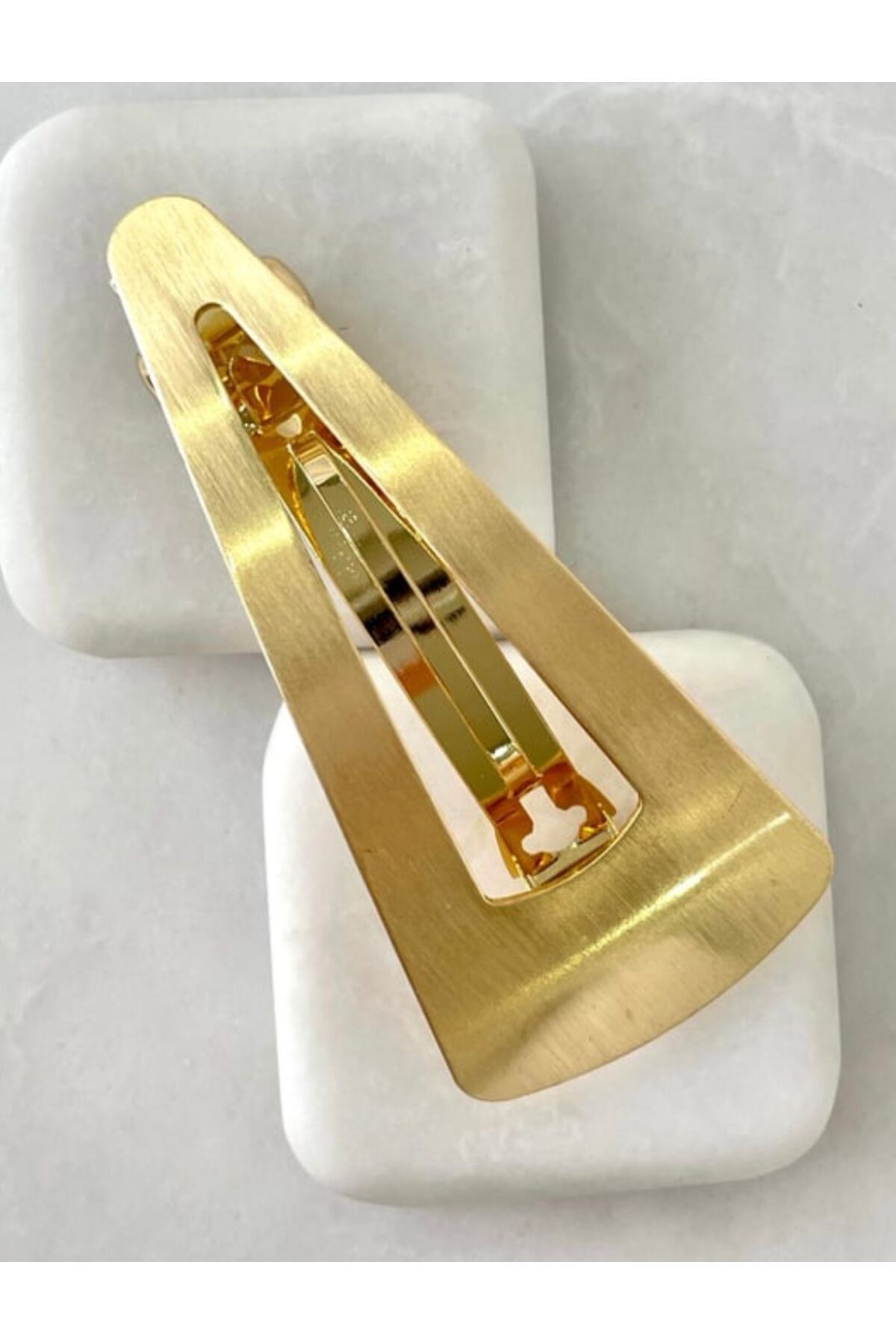 Rachel Gold Büyük Üçgen Model Otomatik Kilitli Metal Toka-9 cm