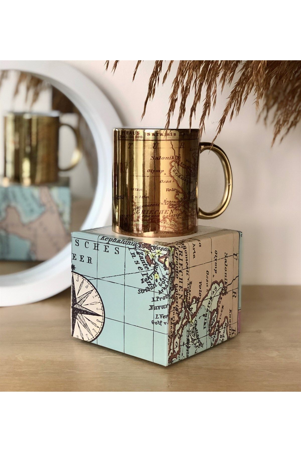 Gift Moda Özel Kutulu Our Adventure Mug Tasarımlı Gold Kupa