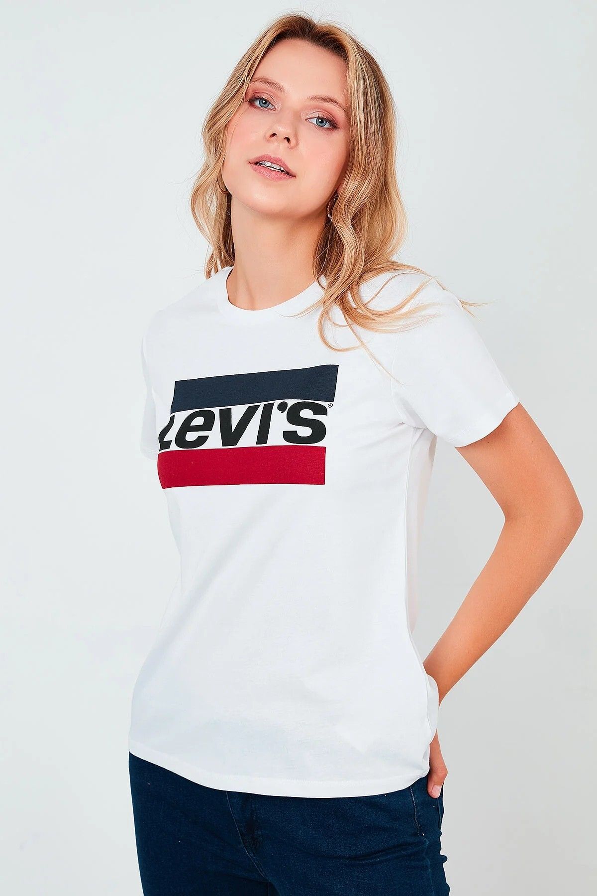Levi's Baskılı Bisiklet Yaka Pamuk Kadın T Shirt 17369