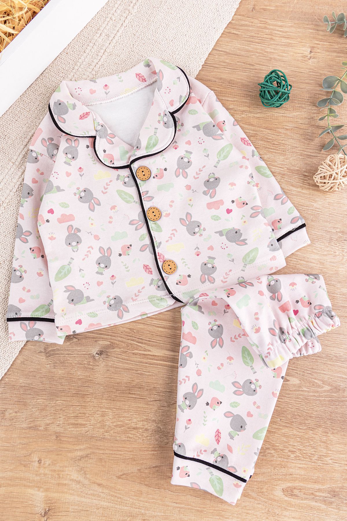 Babymod Tavşan Desenli Pamuklu Önden Düğmeli Kız Bebek Pijama Takımı