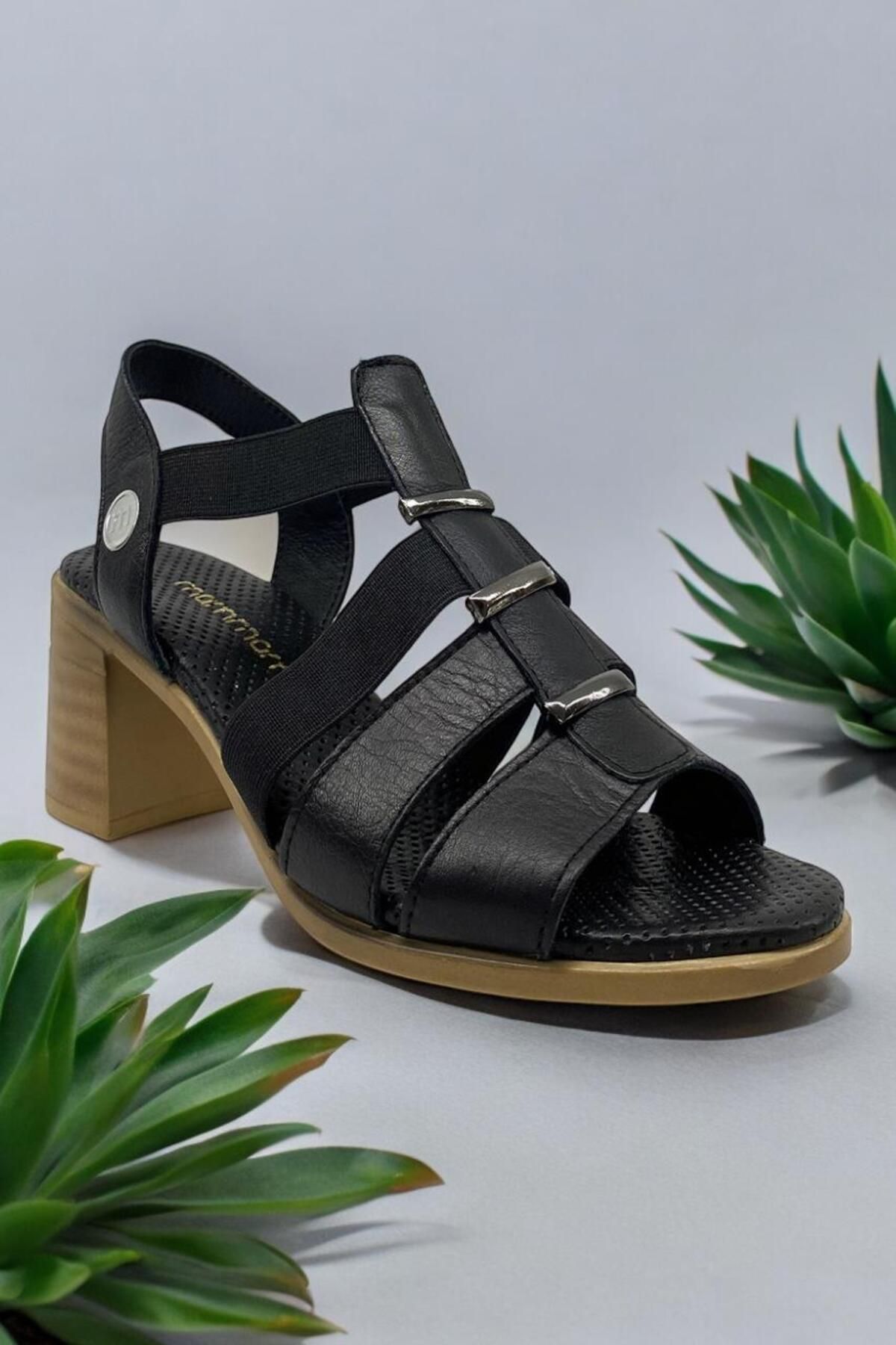 Mammamia D24ys-1500 Hakiki Deri Siyah Kadın Günlük Sandalet