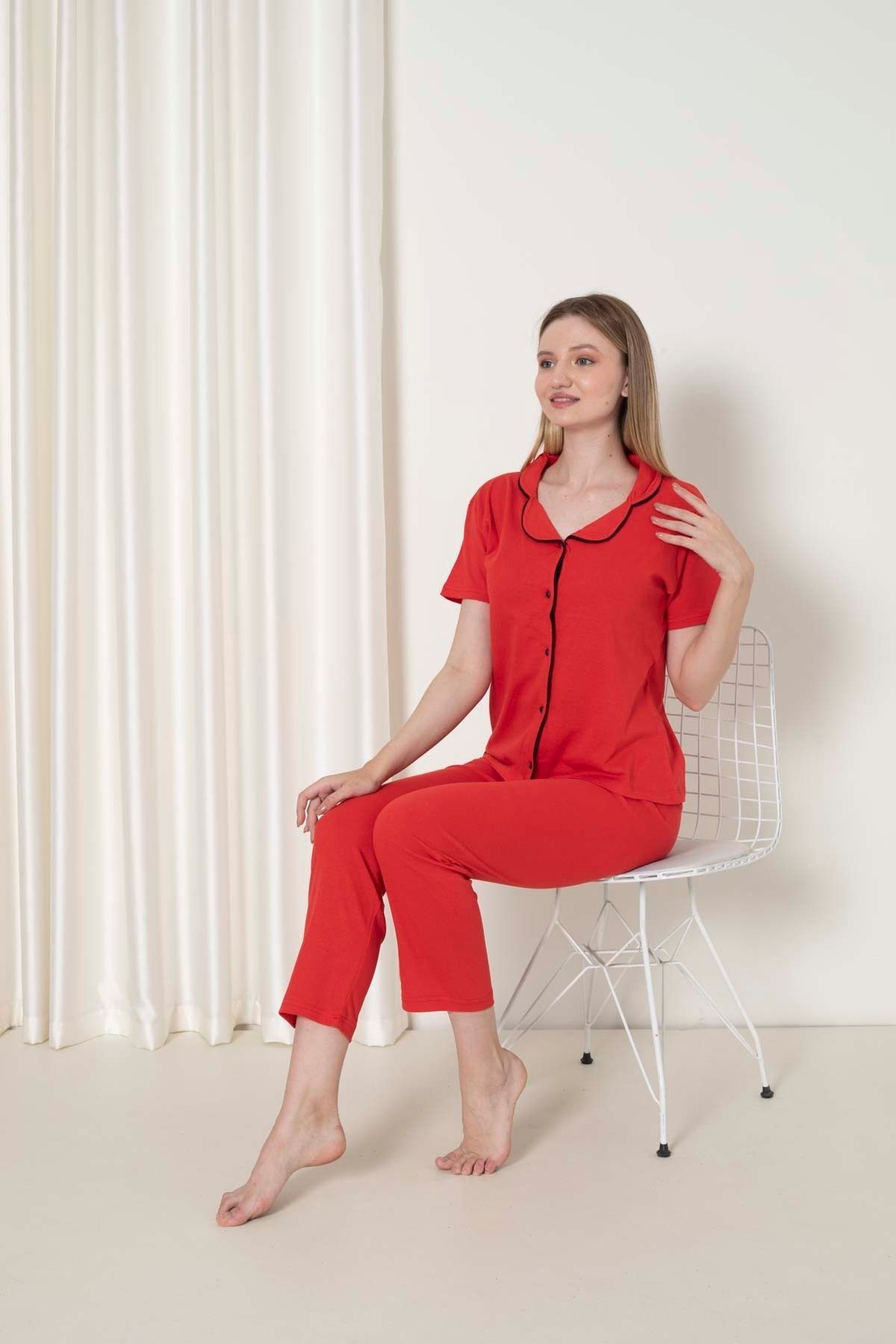 MİRELLA Kadın Kırmızı Önden Düğmeli Kısa Kollu Altı Uzun Penye Kumaş Yazlık Pijama Takımı