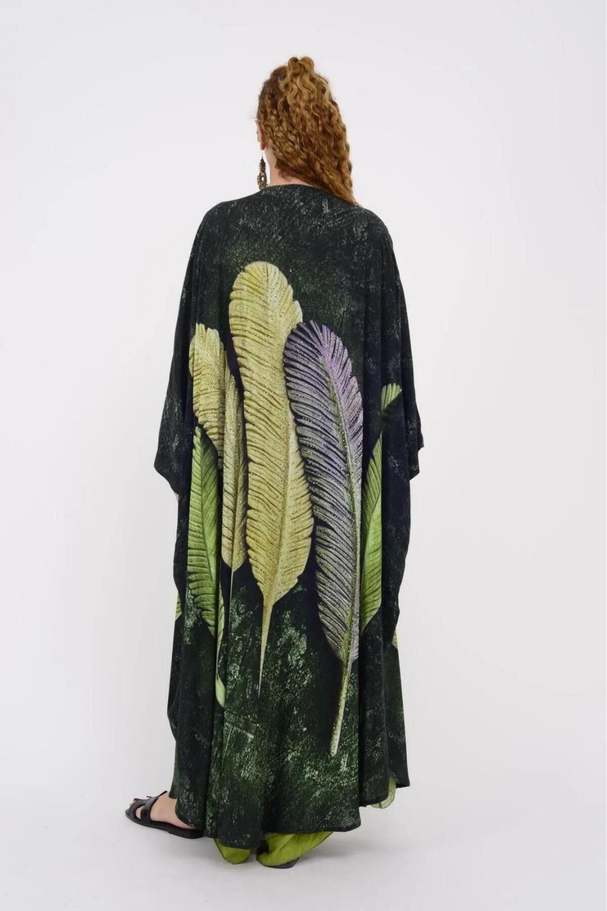Bohem Stil Özel Tasarım Feather Kimono & Kaftan