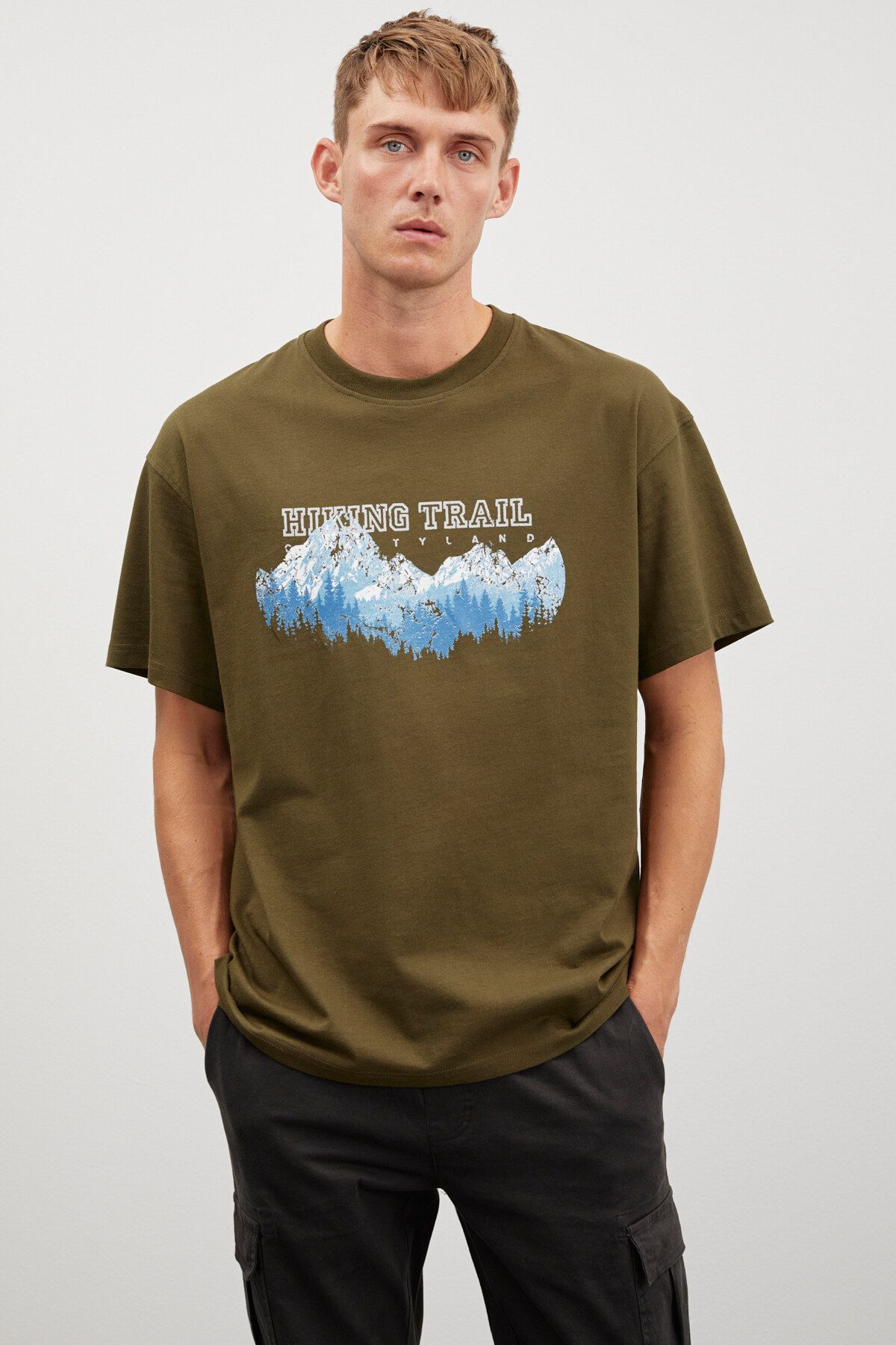 GRIMELANGE Ademir Erkek Oversize Fit Önü Dağ Baskılı %100 Pamuklu Haki T-shirt
