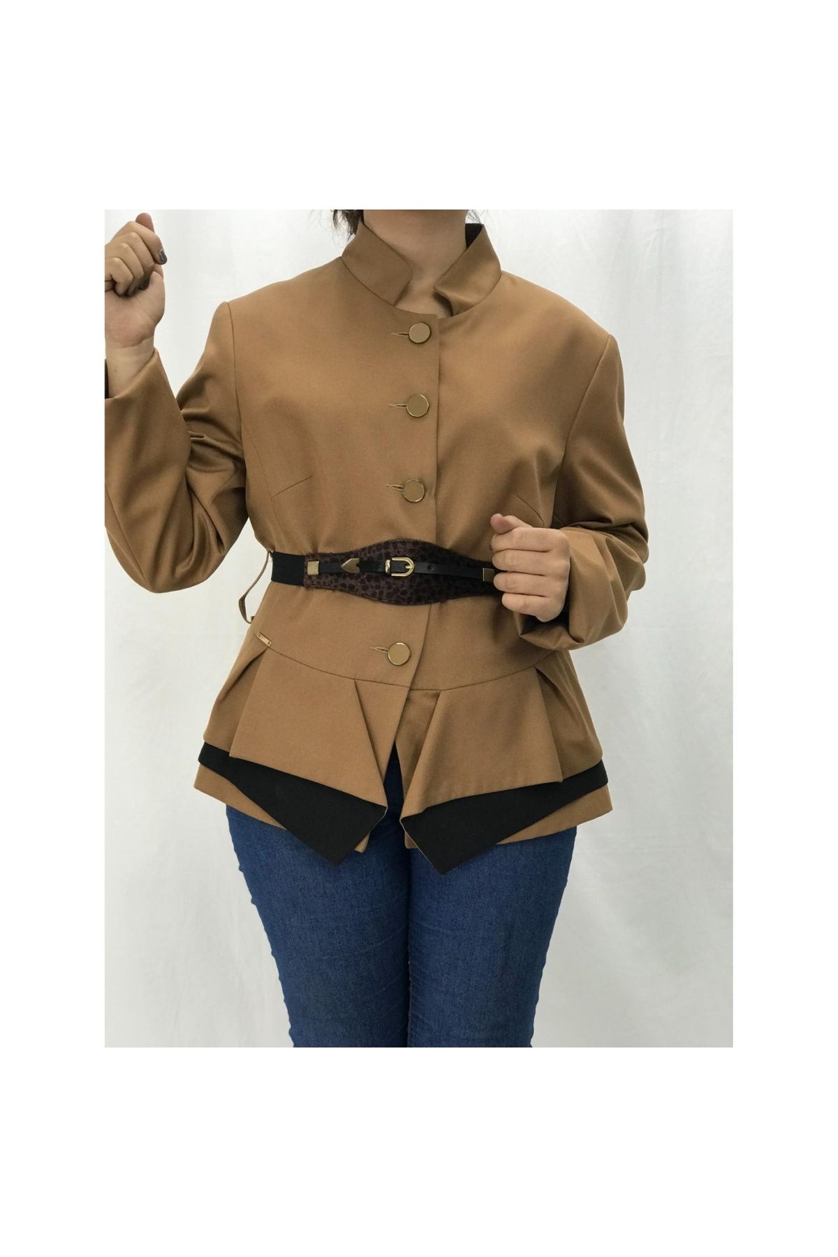 Setrms Kadın Düğme Detaylı Pileli Kışlık Ceket