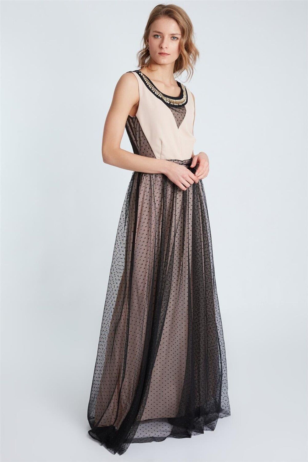 Home Store Elbise Uzun Kolyeli Yaka Tül Puantiye Sırtı V Şeklinde Açık - Somon