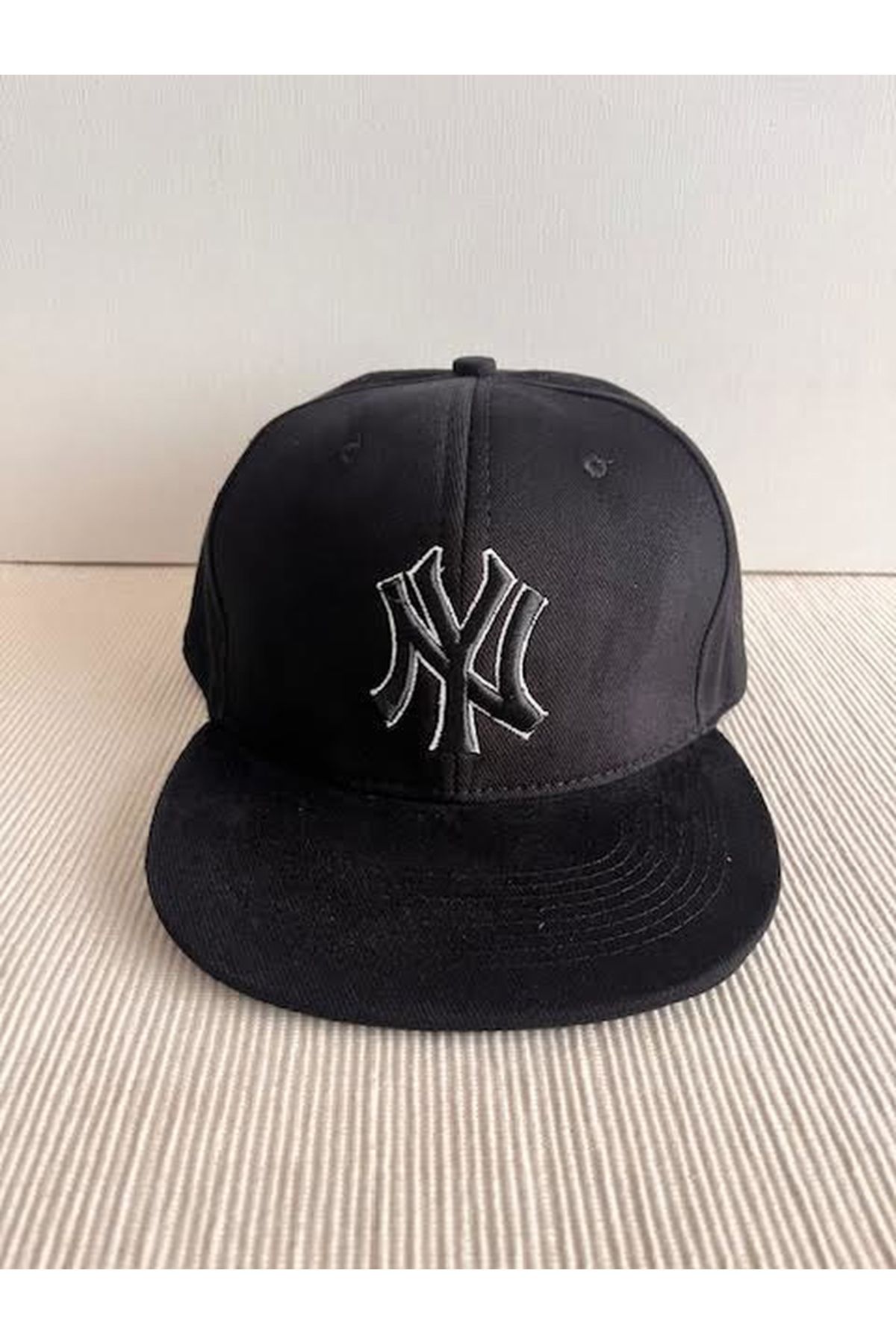 HatClub Exclusive NY New York Nakışlı Arkasından Ayarlanabilir Unisex Kontürlü Siyah Renk Hip Hop Şapka