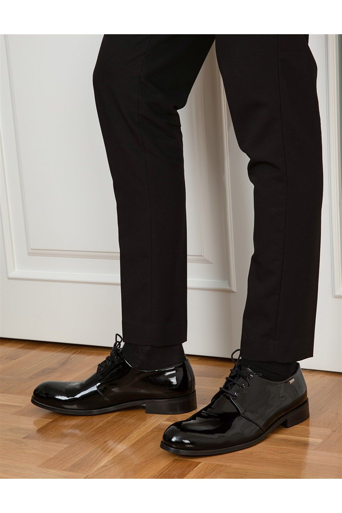 İlvi Kumla Hakiki Rugan Deri Erkek Siyah Klasik Ayakkabı
