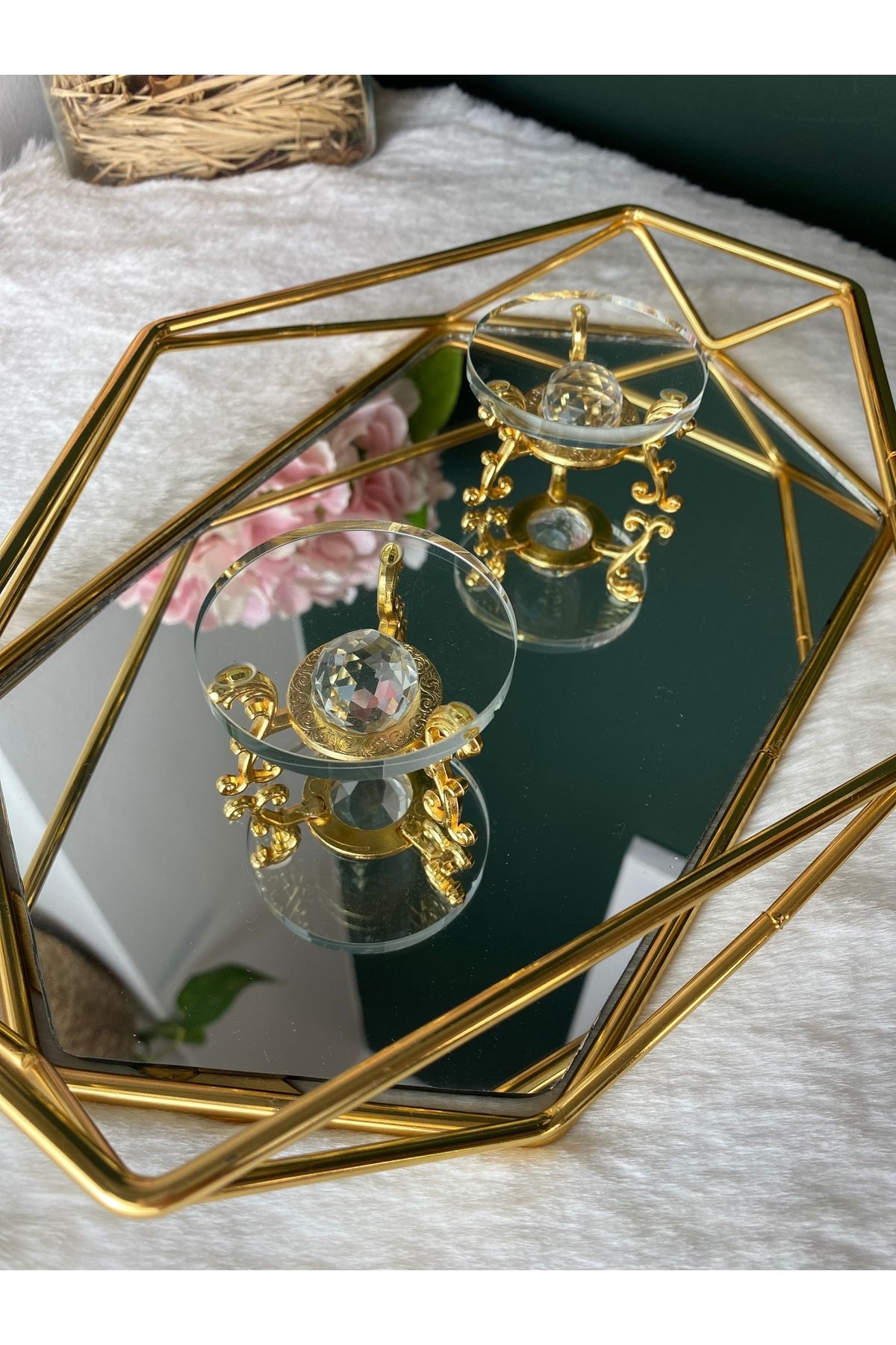 osmanlı gold home Prizma Aynalı Gold Tepsi - Yüzük Tepsisi -Nişan Tepsisi  Ve 2 Adet Yüzük Yükseltici si