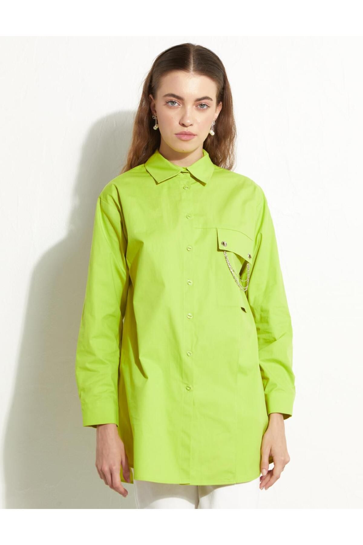 Kayra Zincirli Cep Detaylı Gömlek Fıstık Yeşili