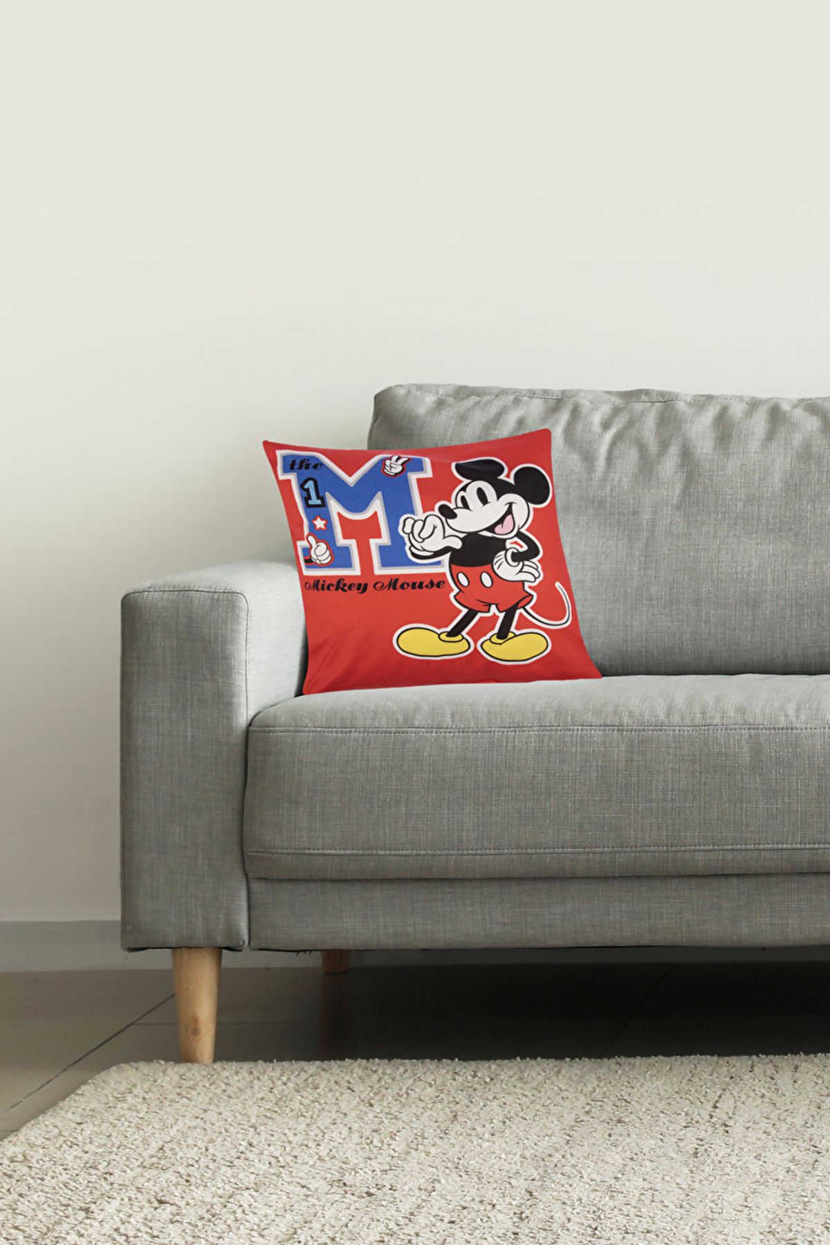 Özdilek Mickey Mouse Red Disney Lisanslı Dekoratif Yastık 40x40