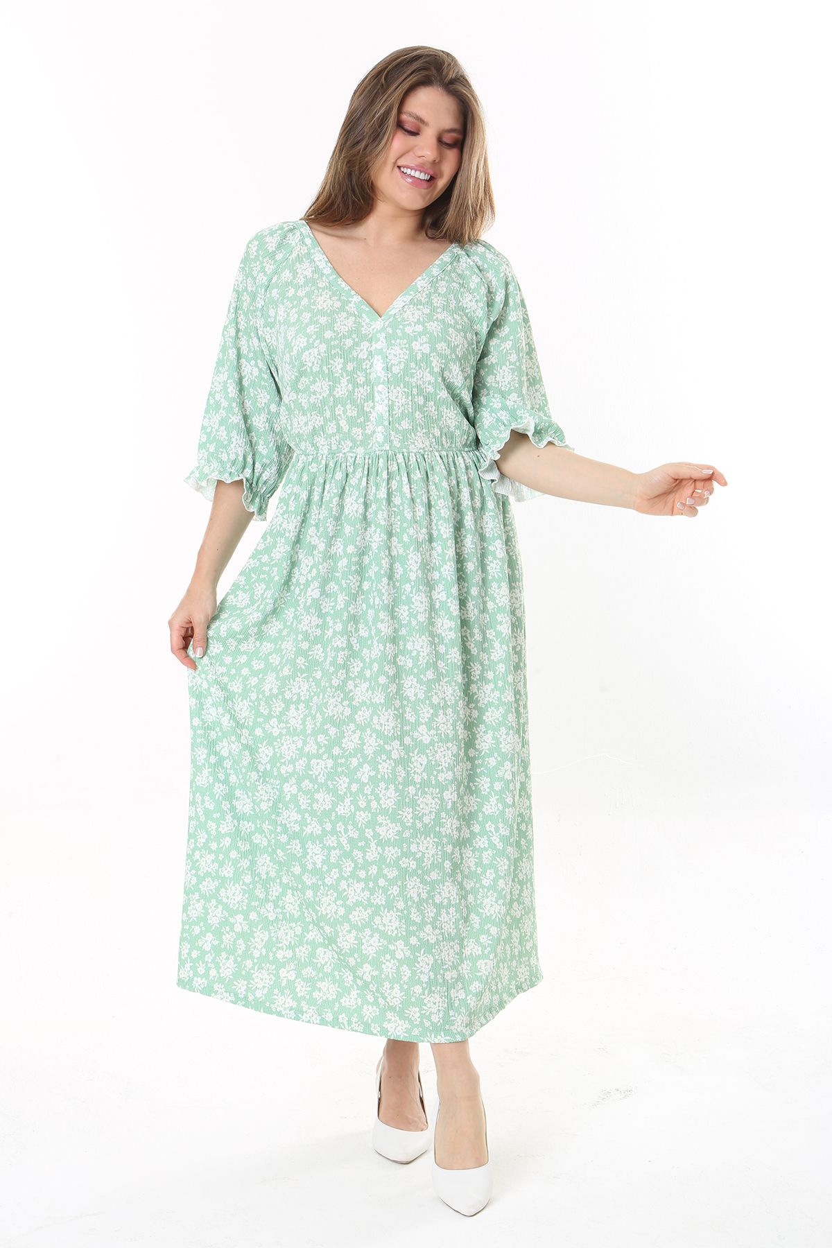 Şans Kadın Büyük Beden Yeşil Ön Patı Süs Düğmeli Bel Ve Kol Ağzı Lastikli Bürümcük Elbise 65N37780