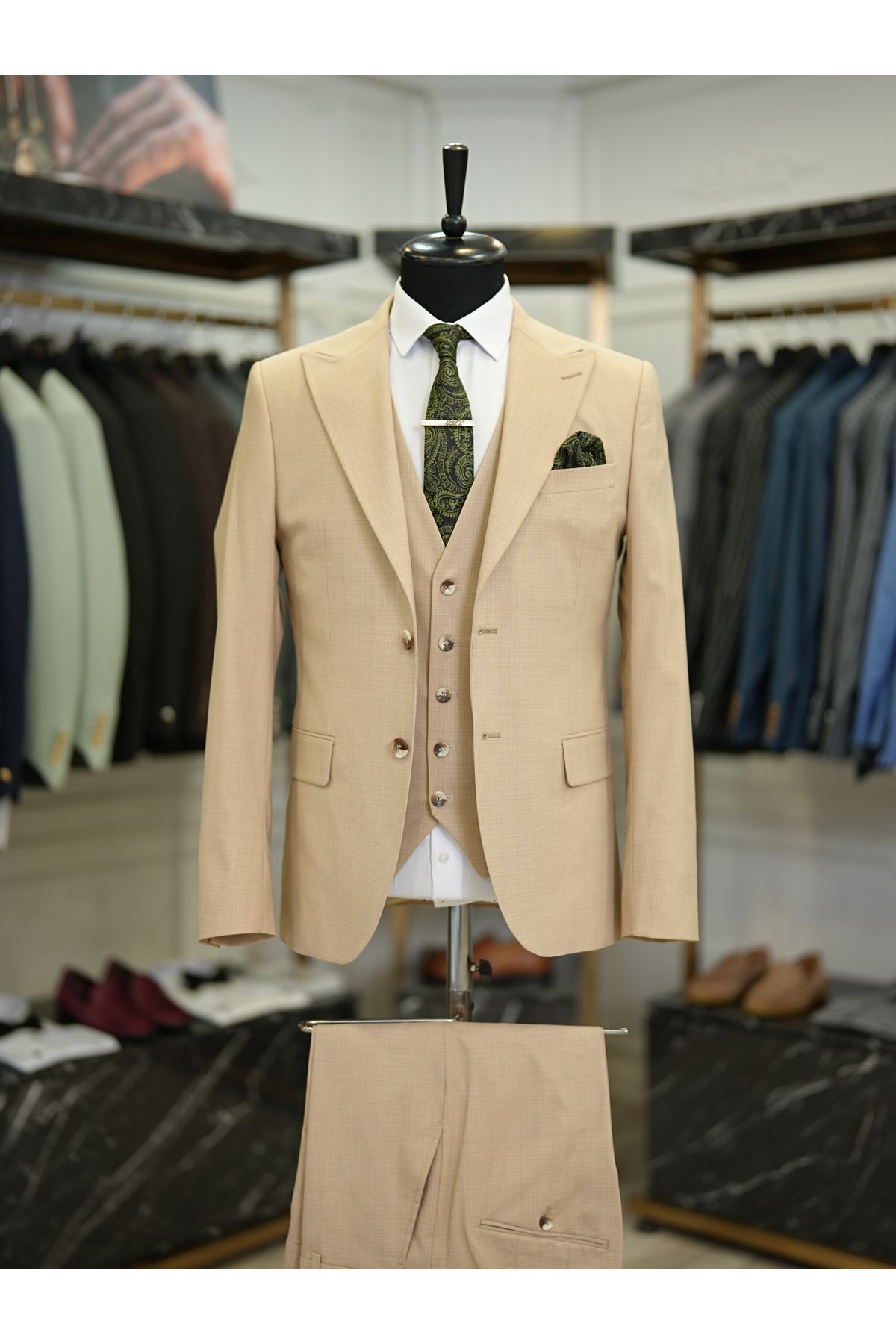 LONATOLİA Erkek Takım Elbise Kırlangıç Yaka İtalyan Stil Slim Fit Ceket Yelek Pantolon