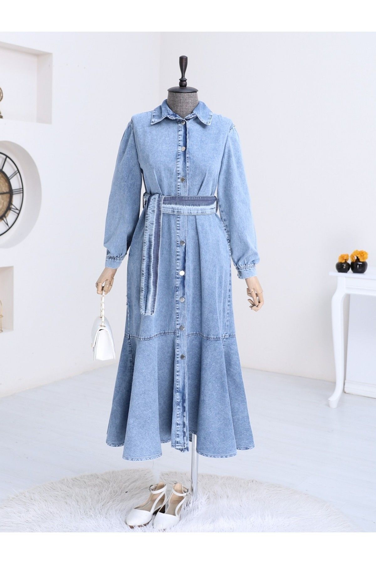 Modamorfo Boydan Düğmeli Eteği Fırfırlı Kot Elbise