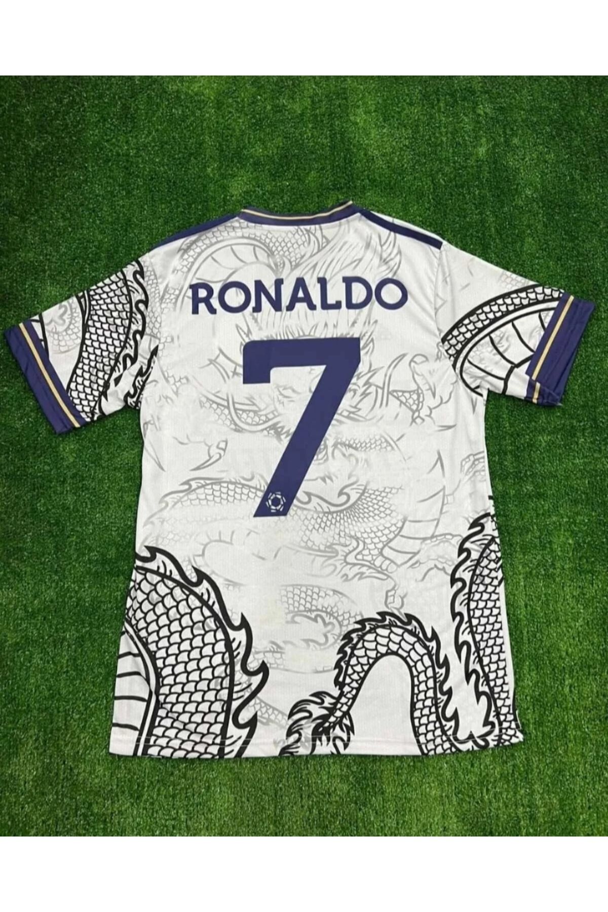 Candy Star Real Madrid 2023-24 Özel Çin Yılı Ejderha Dragon Desenli Konsept Forması Beyaz