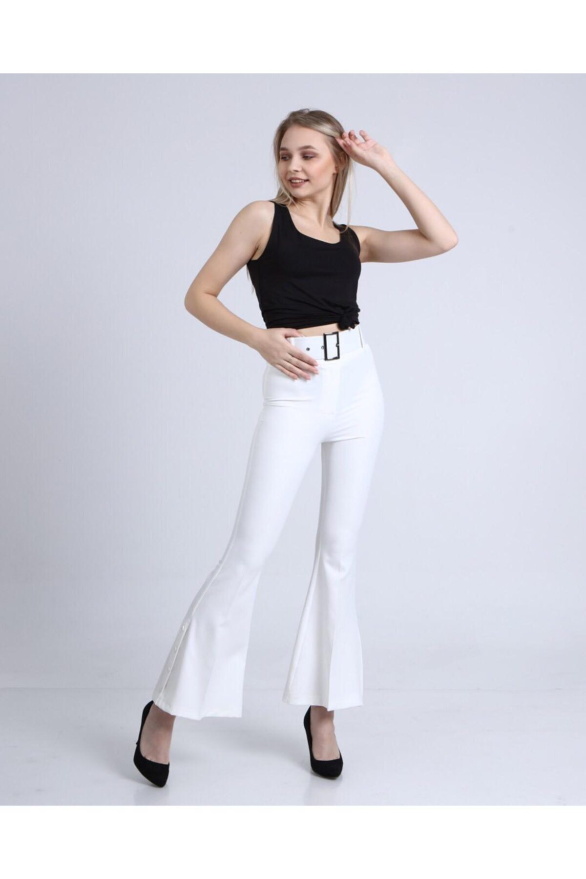 Bluence Beyaz Beli Kuşaklı Çakma Düğme Detaylı Pantolon