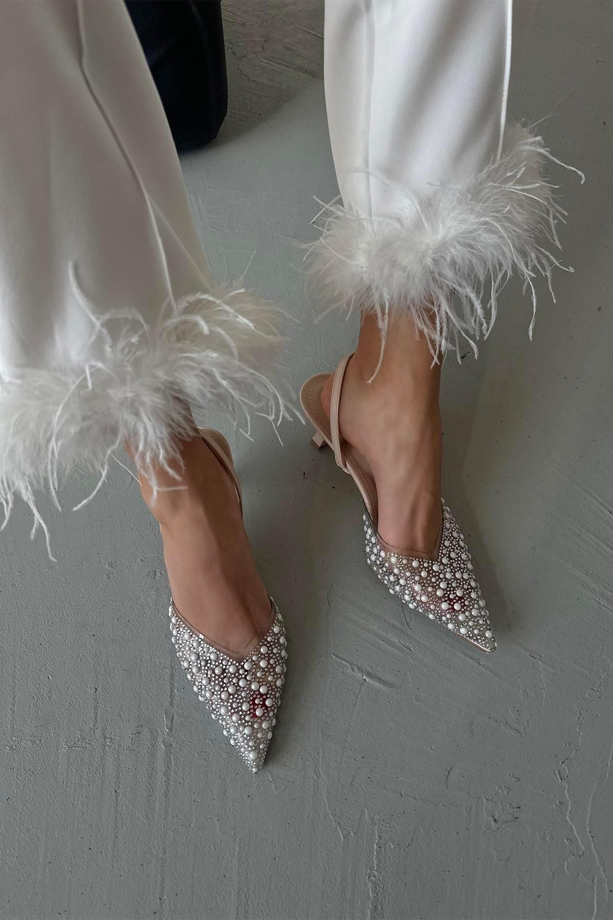 Straswans Jessica Kadın Taş Detay Şeffaf Topuklu  Ayakkabı Bej
