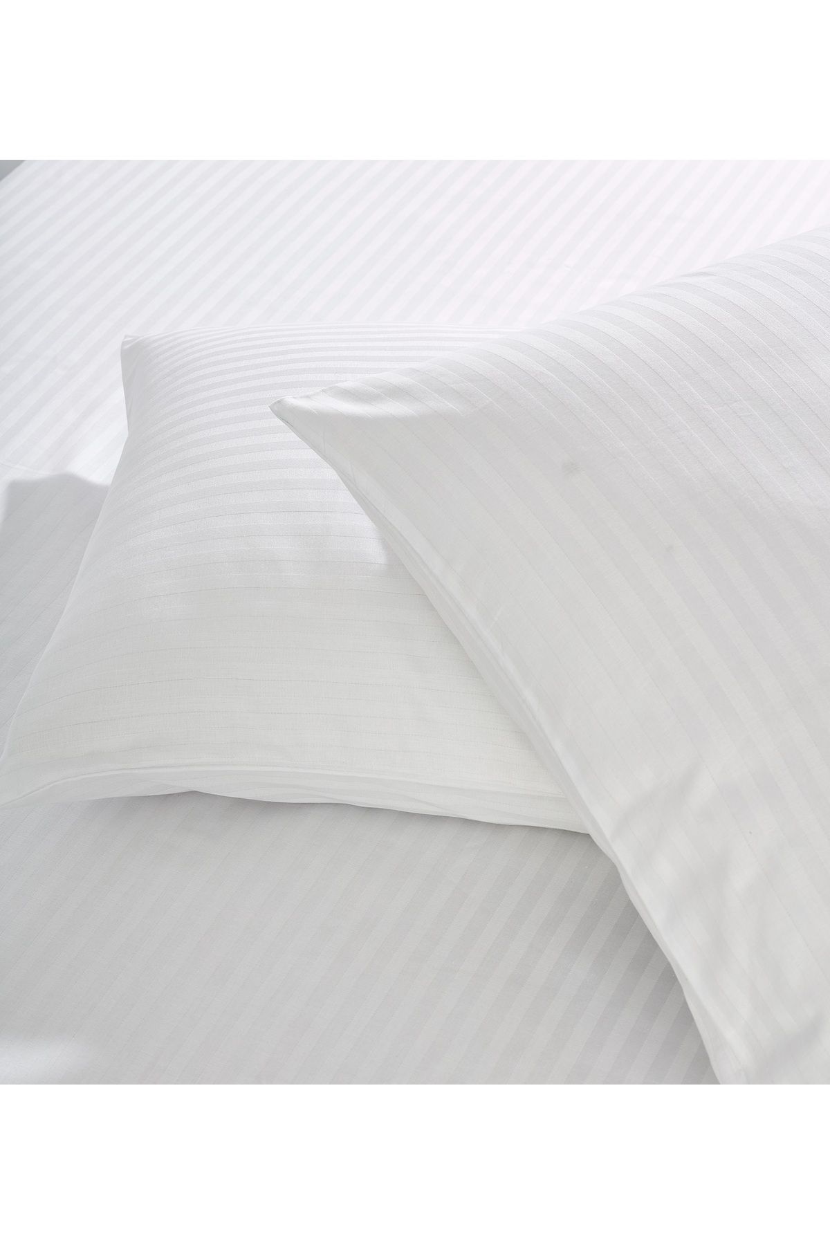 Komfort Home Çizgili Pamuk Saten Yastık Kılıfı / Beyaz (2 ADET)