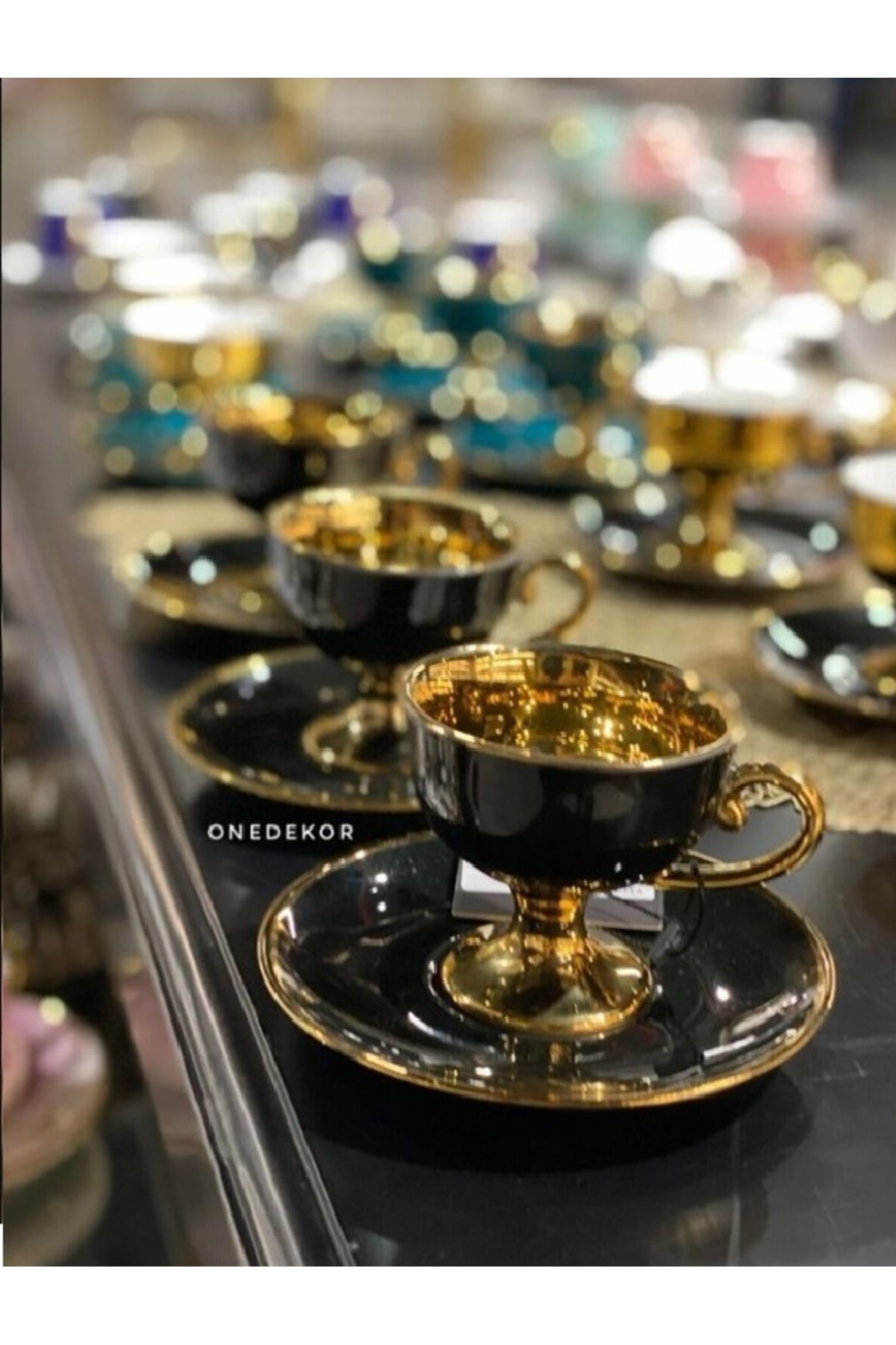 Genel Markalar Cookcase 6 Kişilik Siyah Gold Ayaklı Porselen Kahve Fincan Takımı