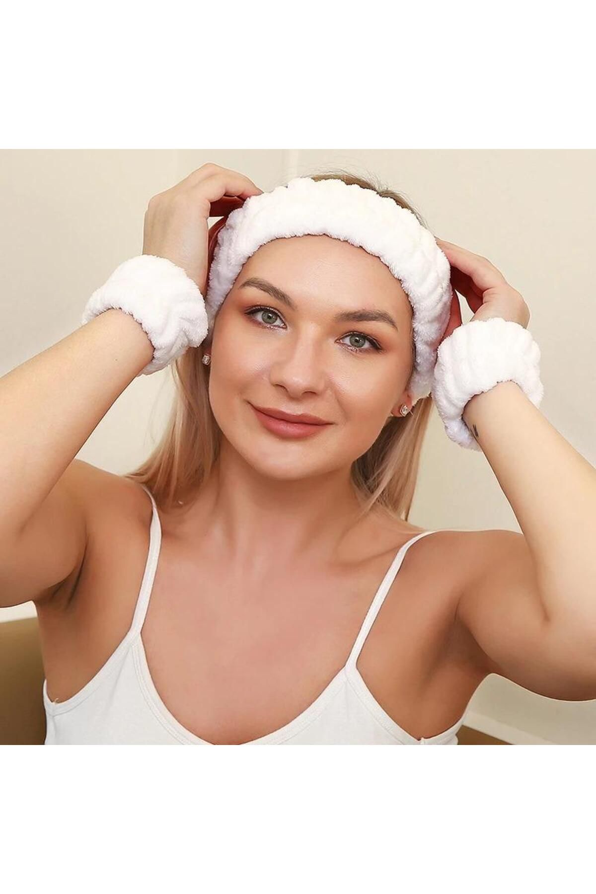 MEŞELİ TEKSTİL Sade Beyaz Ekstra Soft Banyo Spa Seti 1 Adet Elastik Saç Bandanası 2 Adet Yıkama Bilekliği