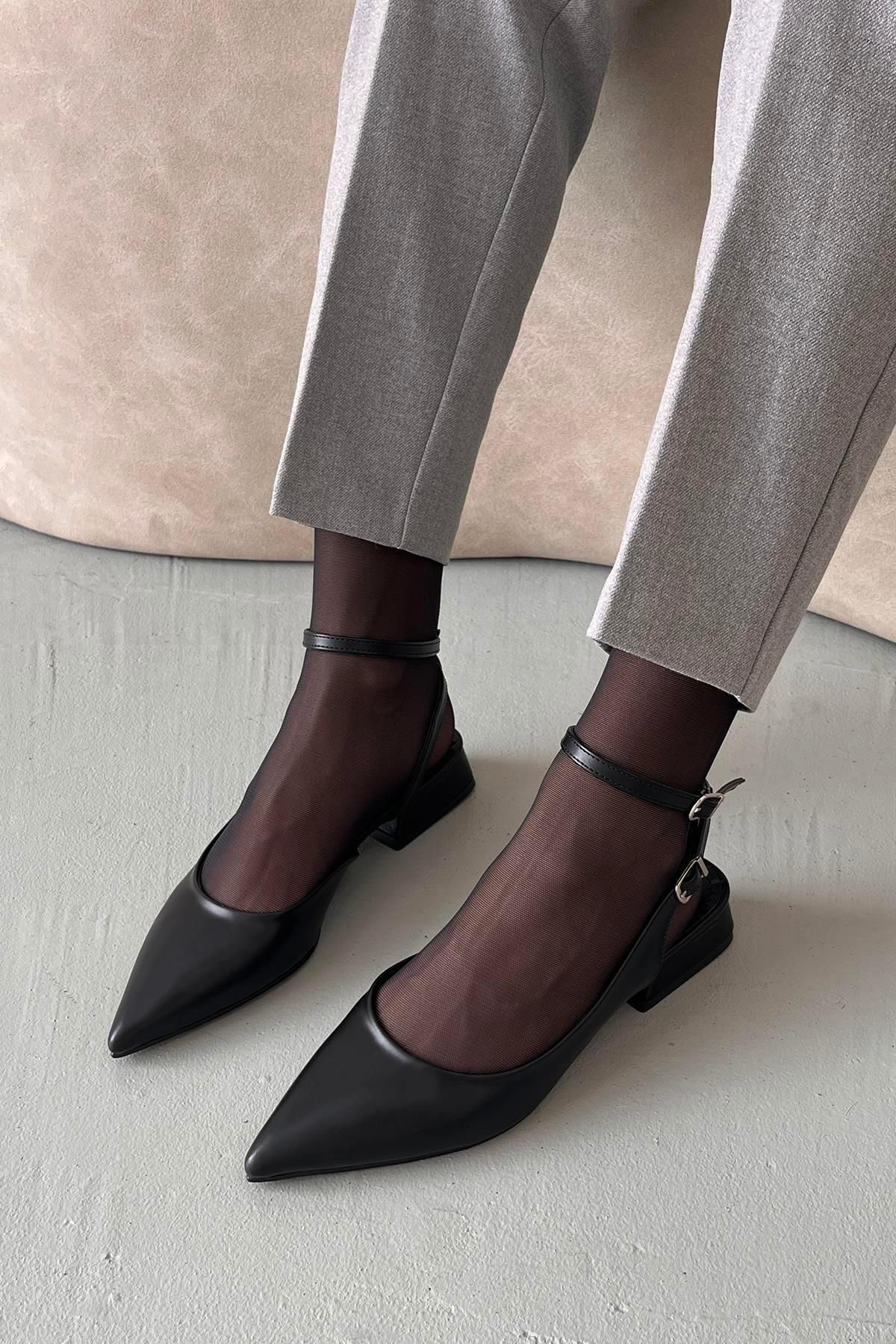 Straswans Edel Kadın Topuklu Deri Ayakkabı Siyah