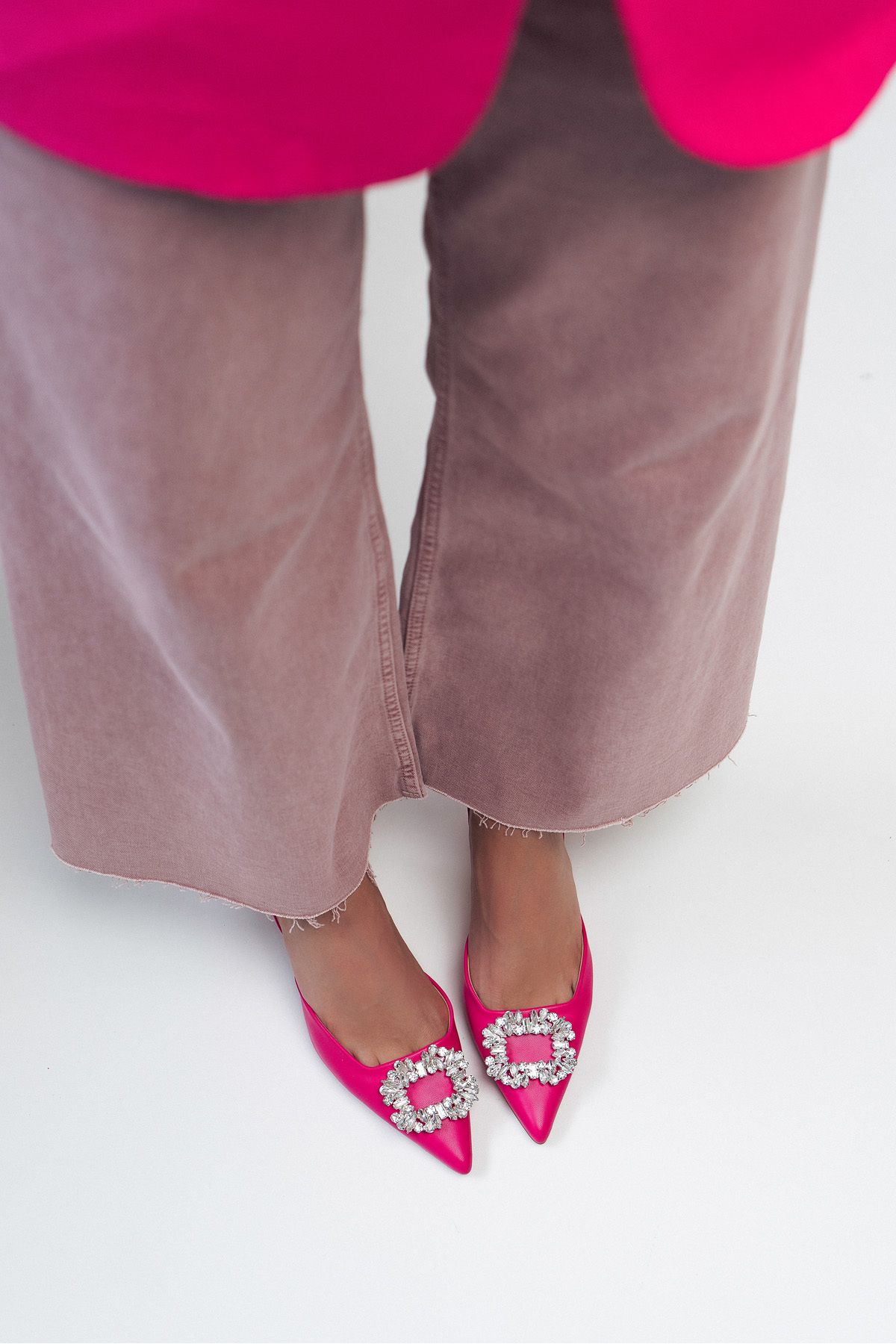 NİŞANTAŞI SHOES Penny Fuşya Mat Taş Detay Sivri Burun Kadın Topuklu Ayakkabı