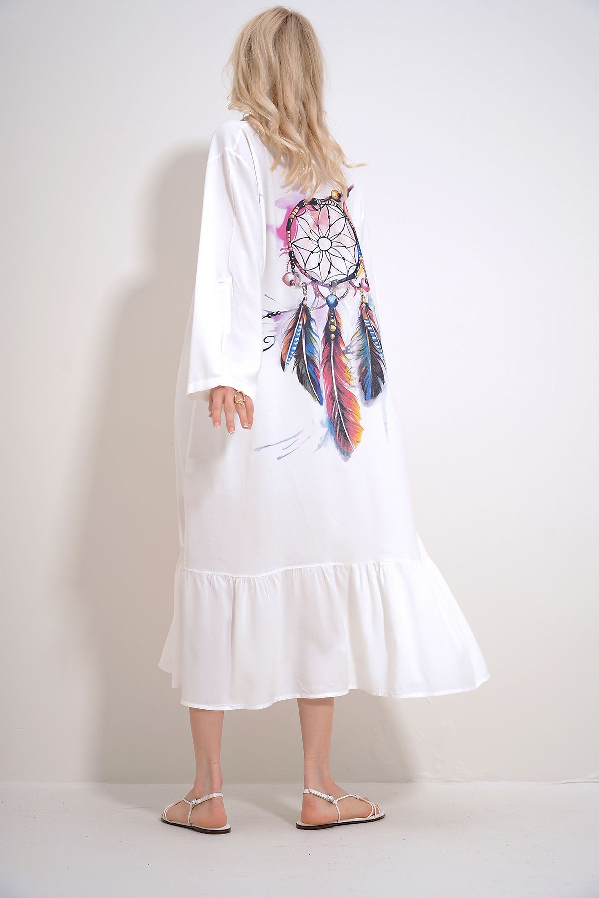 Trend Alaçatı Stili Kadın Beyaz Tek Cepli Eteği Volanlı Sırtı Baskılı Dokuma Viskon Gömlek Elbise ALC-X12015