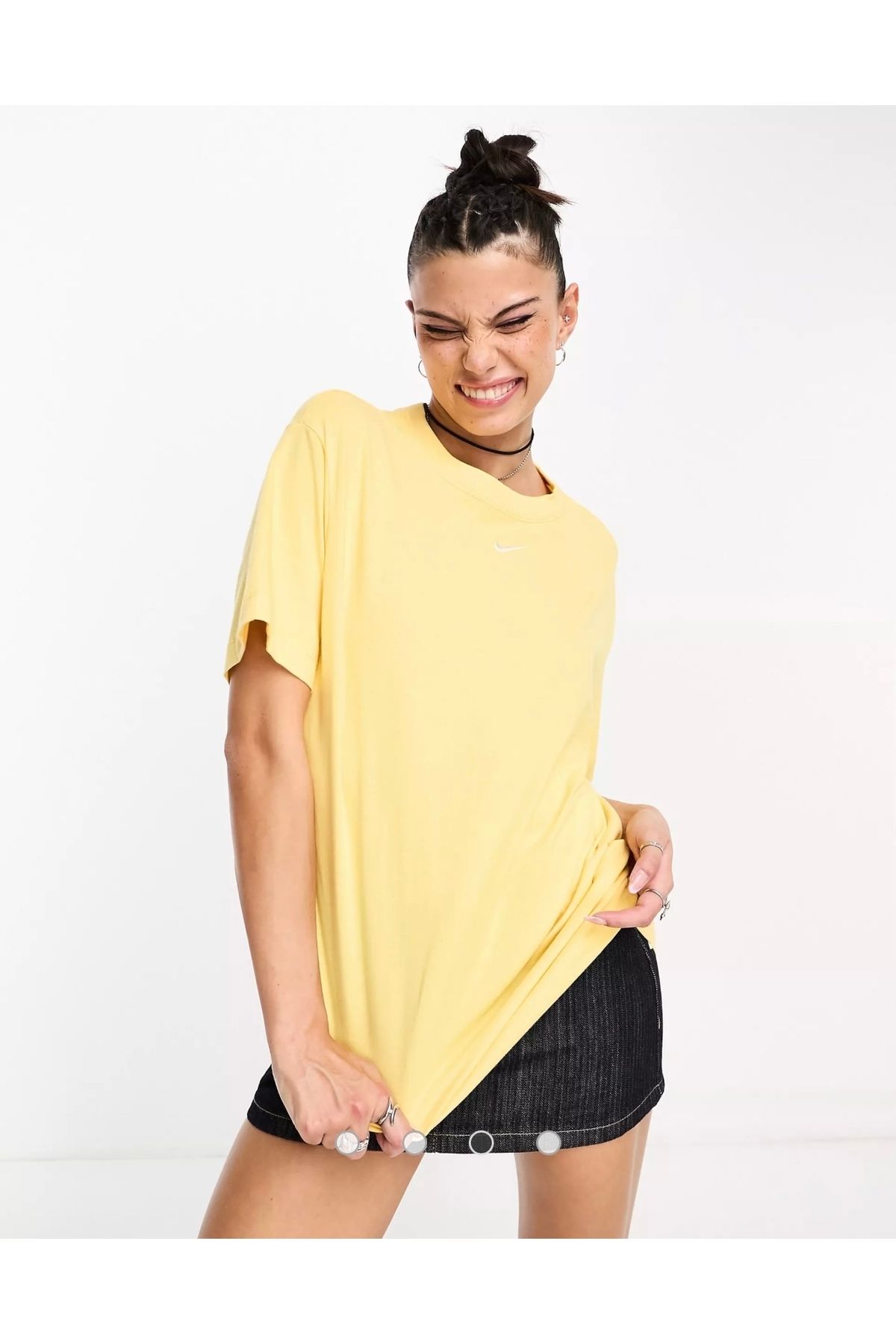 Nike Sportswear Essential Sarı Oversize Kadın T-Shirt