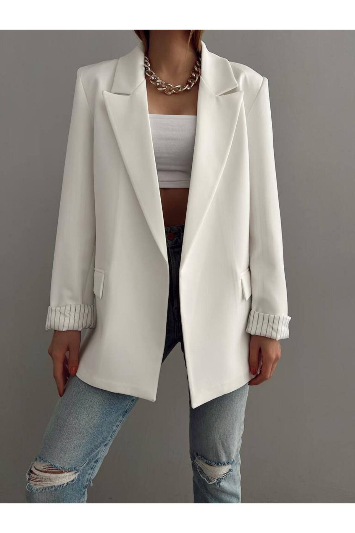 Melike Bakar Boutique Kolu Katlanabilir Astarı Çizgili Önü Açık Düğmesiz Salaş Blazer Ceket