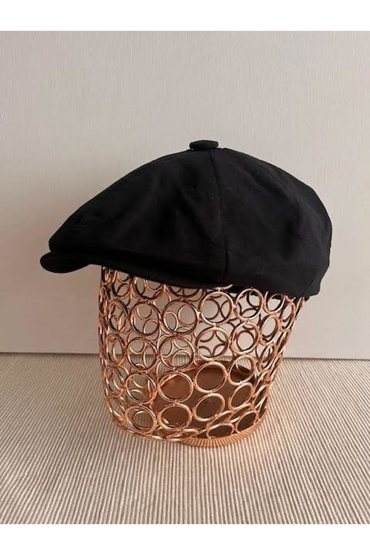 CosmoOutlet İngiliz Stili Sekiz Parça Arkası Lastikli Yazlık Siyah Şapka