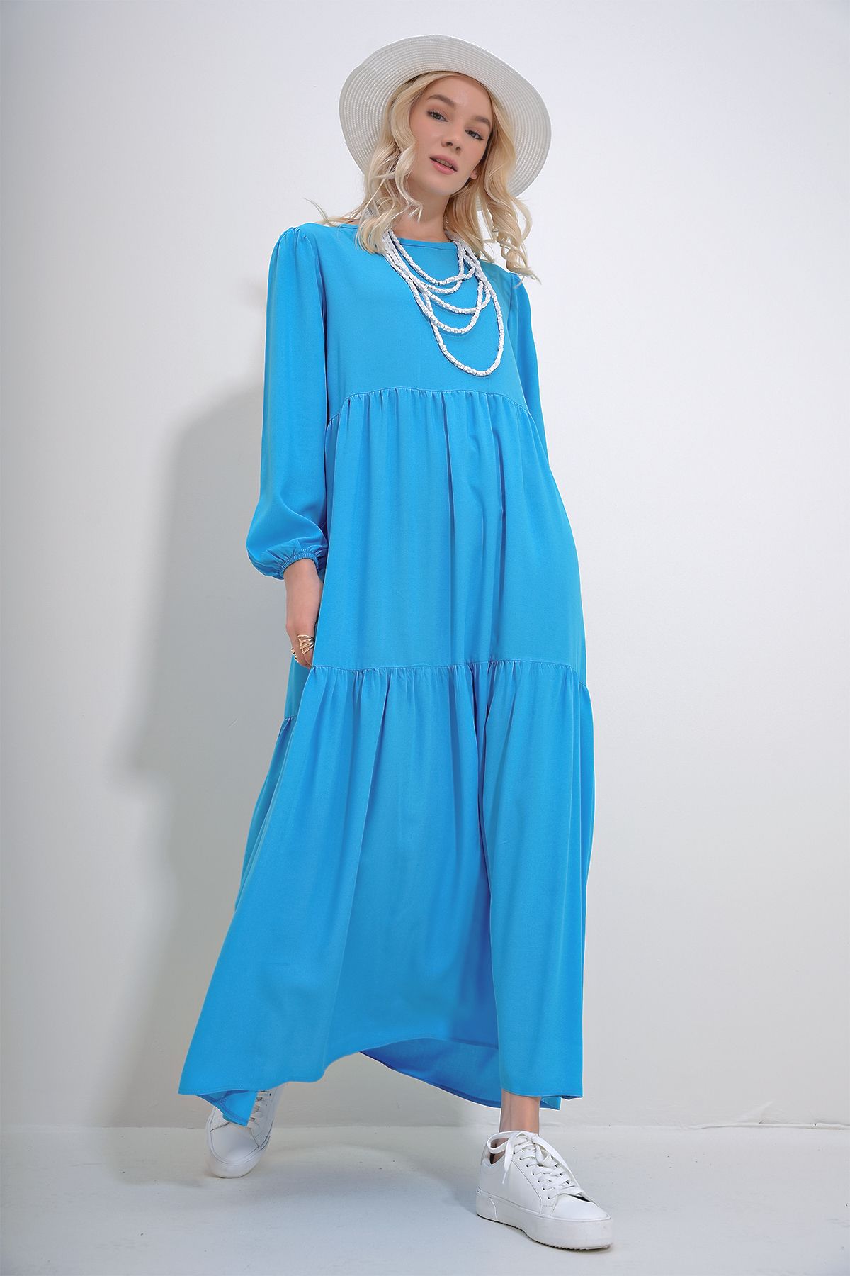 Trend Alaçatı Stili Kadın Turkuaz Kayık Yaka Balon Kol Volanlı Kuşaklı Viskon Elbise ALC-X12053